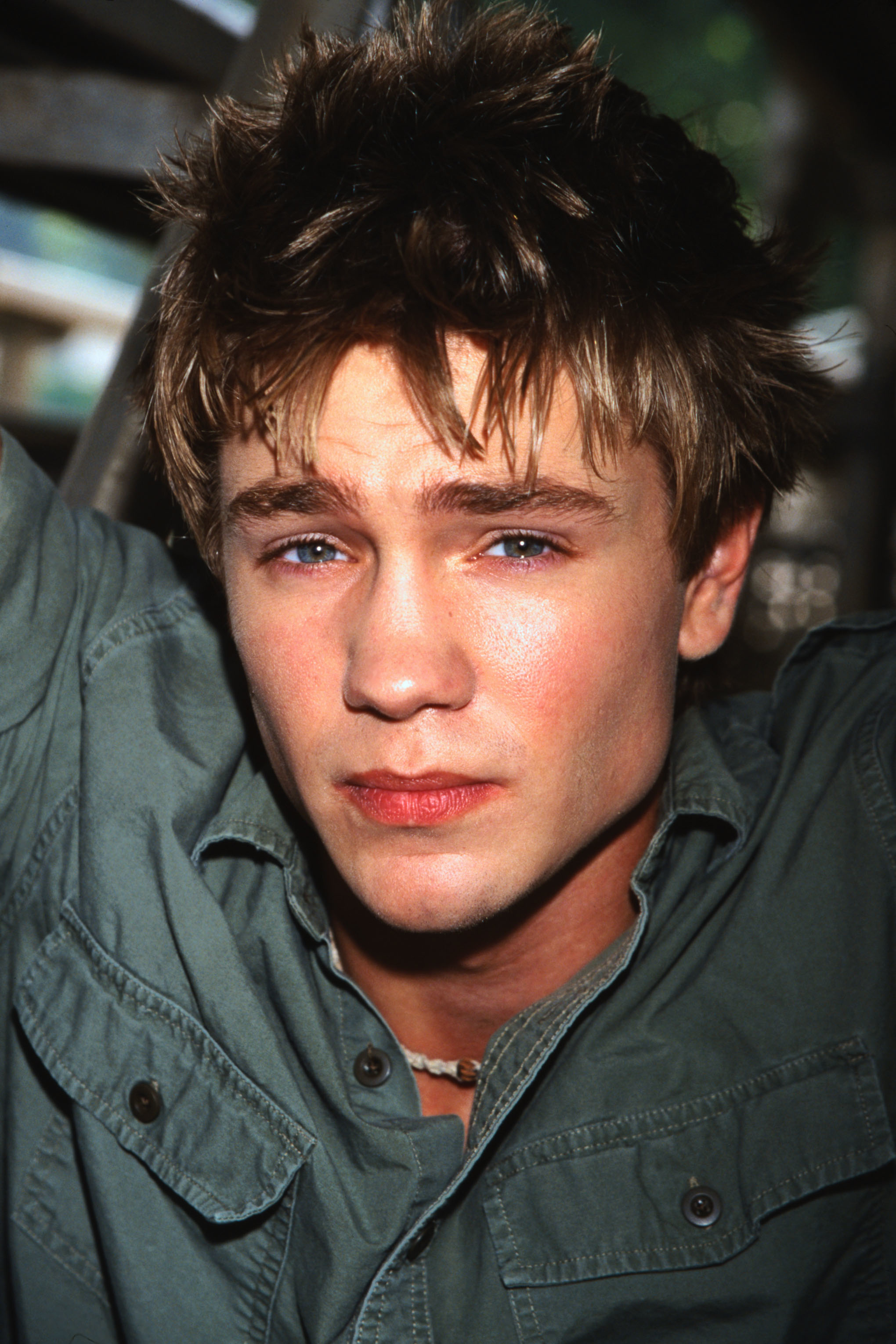 Chad Michael Murray pose pour une photo le 13 juin 2001 | Source : Getty Images