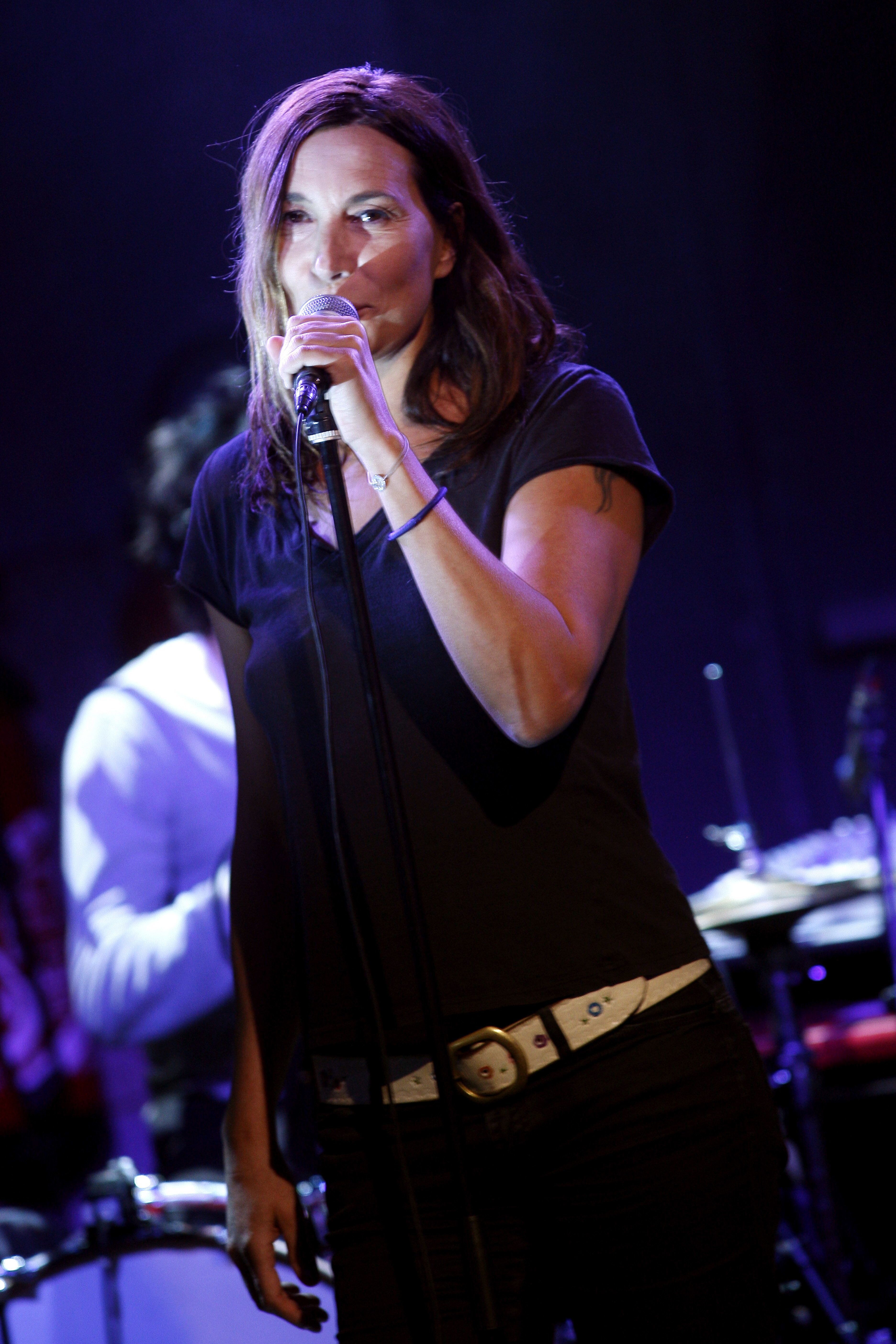 La chanteuse Zazie au "ce soir ou jamais sur France 3" à Paris. | Photo : Getty Images