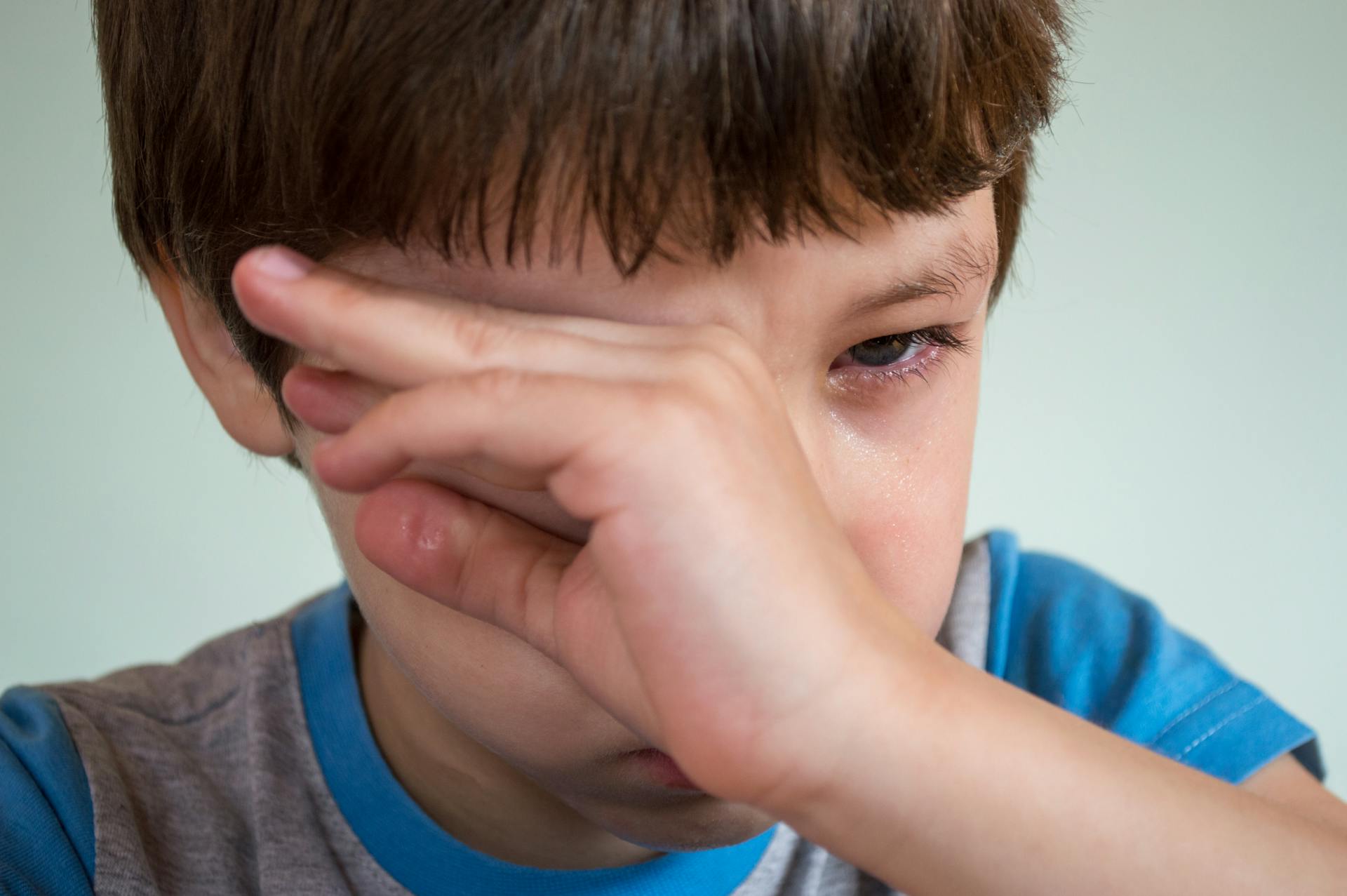 Un garçon qui pleure | Source : Pexels