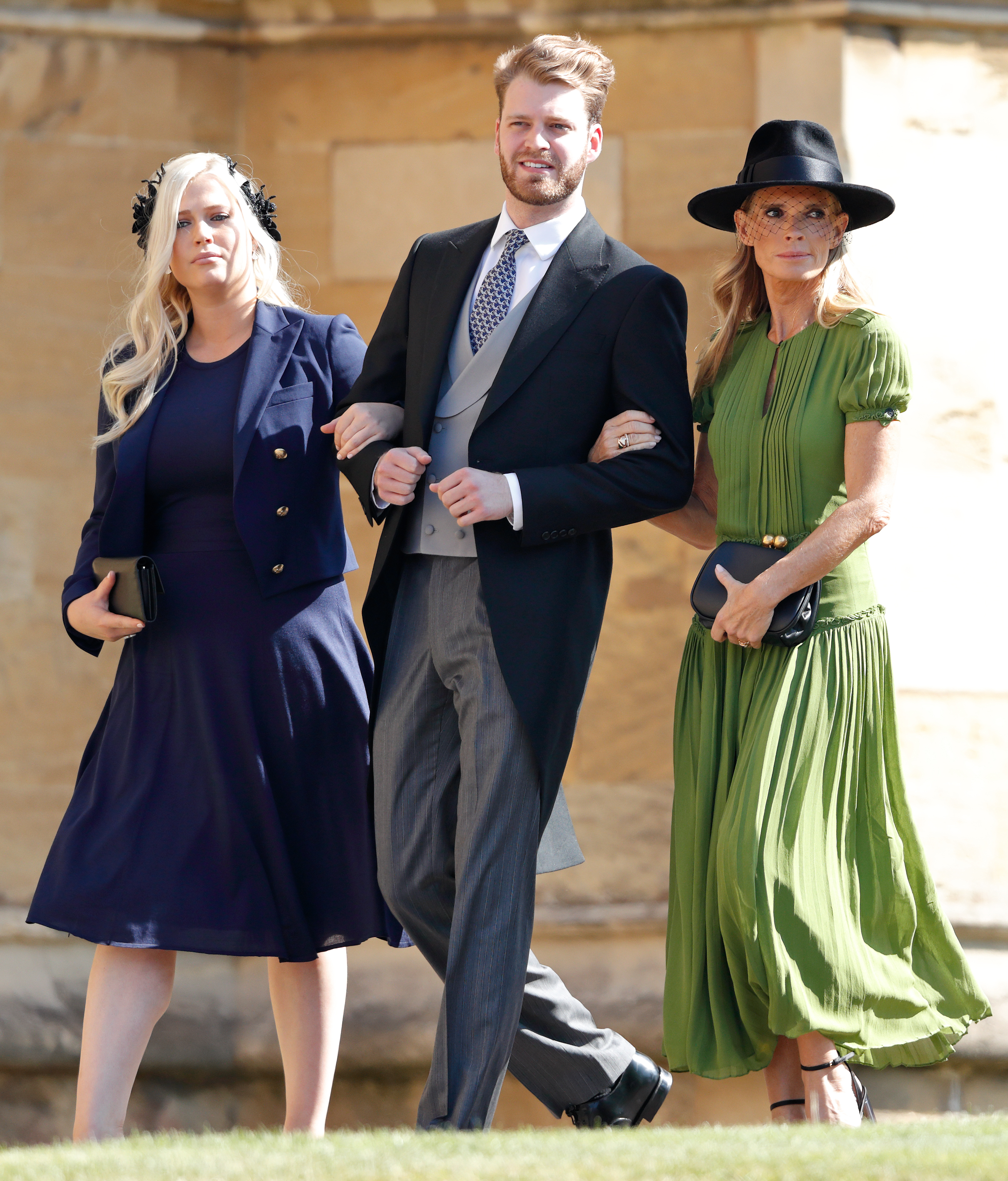 Lady Eliza Spencer, Louis Spencer et Victoria Aitken assistent au mariage du prince Harry et de Meghan Markle à la chapelle St George, au château de Windsor, le 19 mai 2018 à Windsor, en Angleterre. | Source : Getty Images