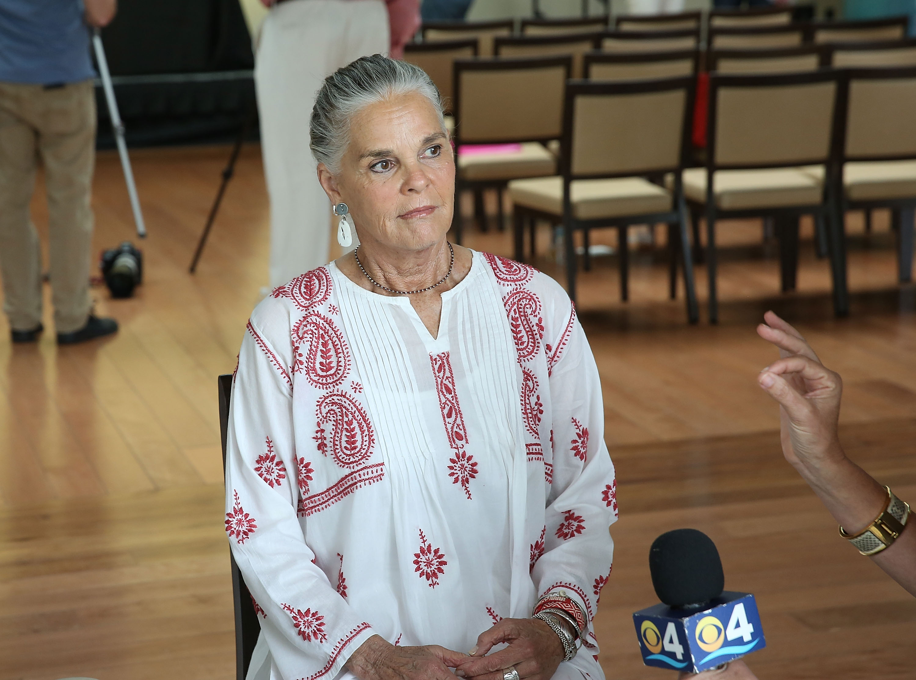 L'actrice des années 70 lors d'une conférence de presse le 20 juillet 2015 | Source : Getty Images