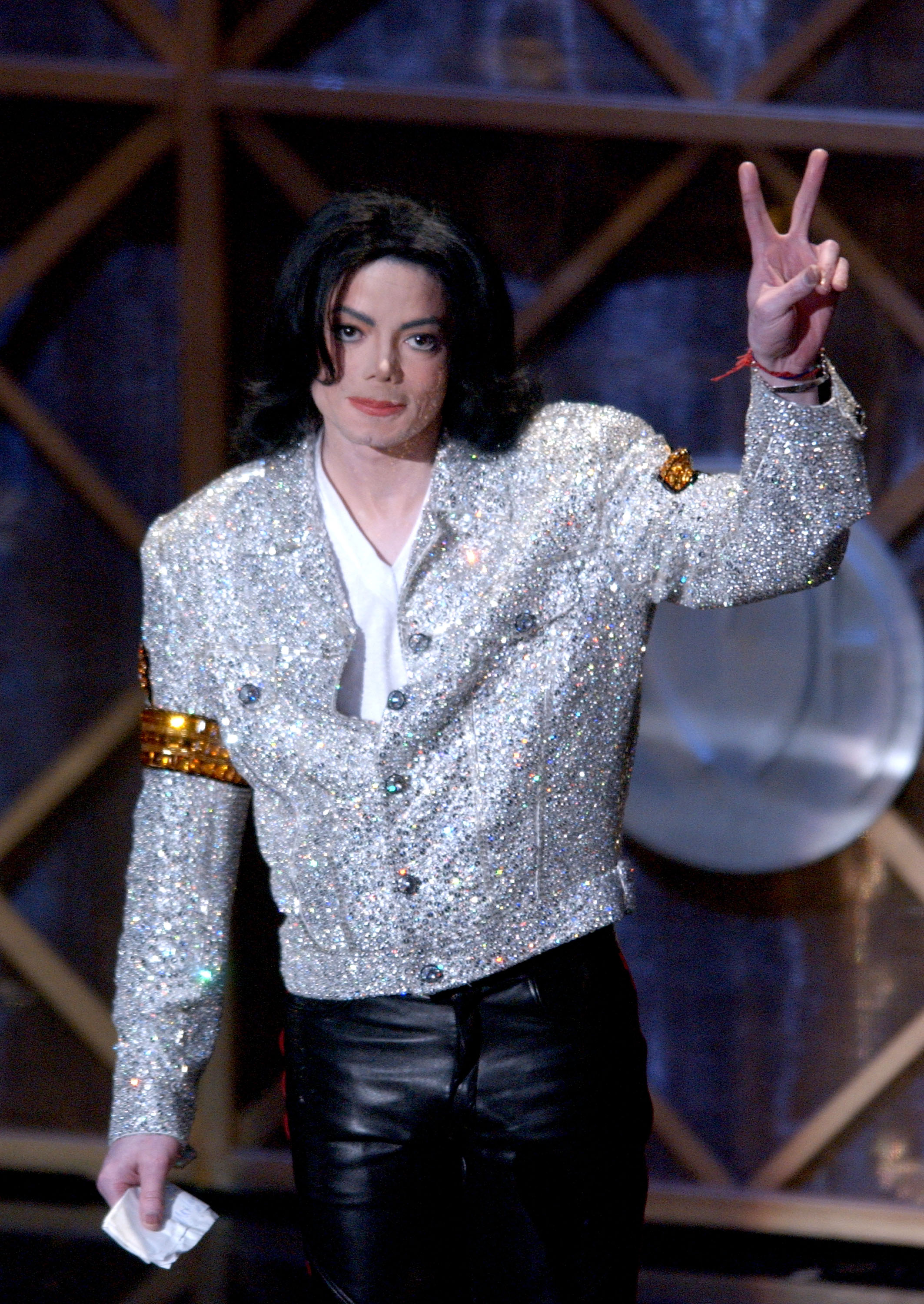 Michael Jackson lors de la 29e édition des American Music Awards à Los Angeles, Californie, le 9 janvier 2002 | Source : Getty Images