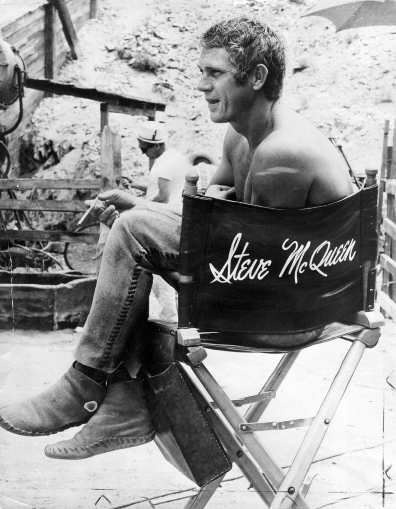 Steve McQueen sur le tournage de "Nevada Smith". l Source : Getty Images
