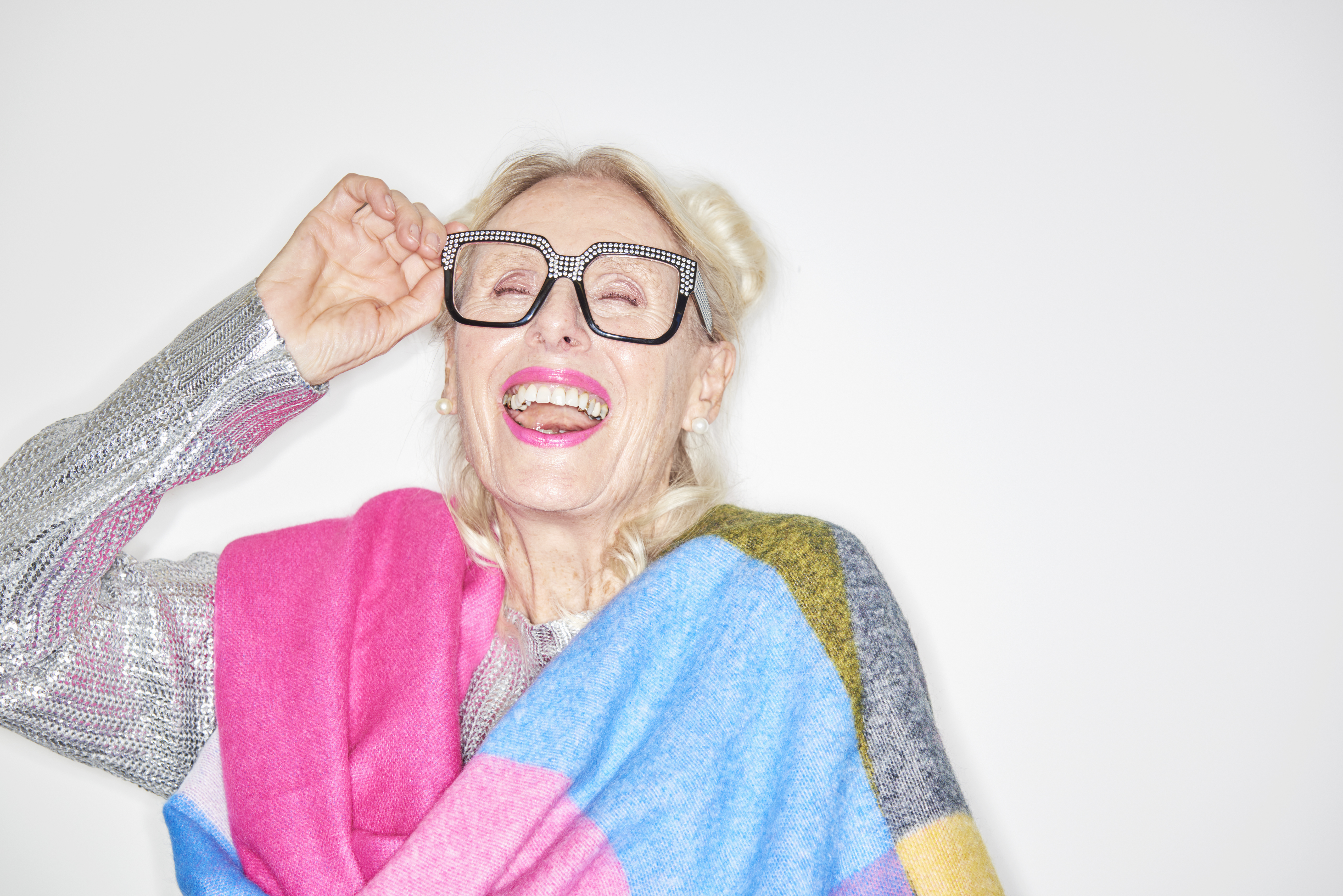 Femme âgée qui rit | Source : Getty Images