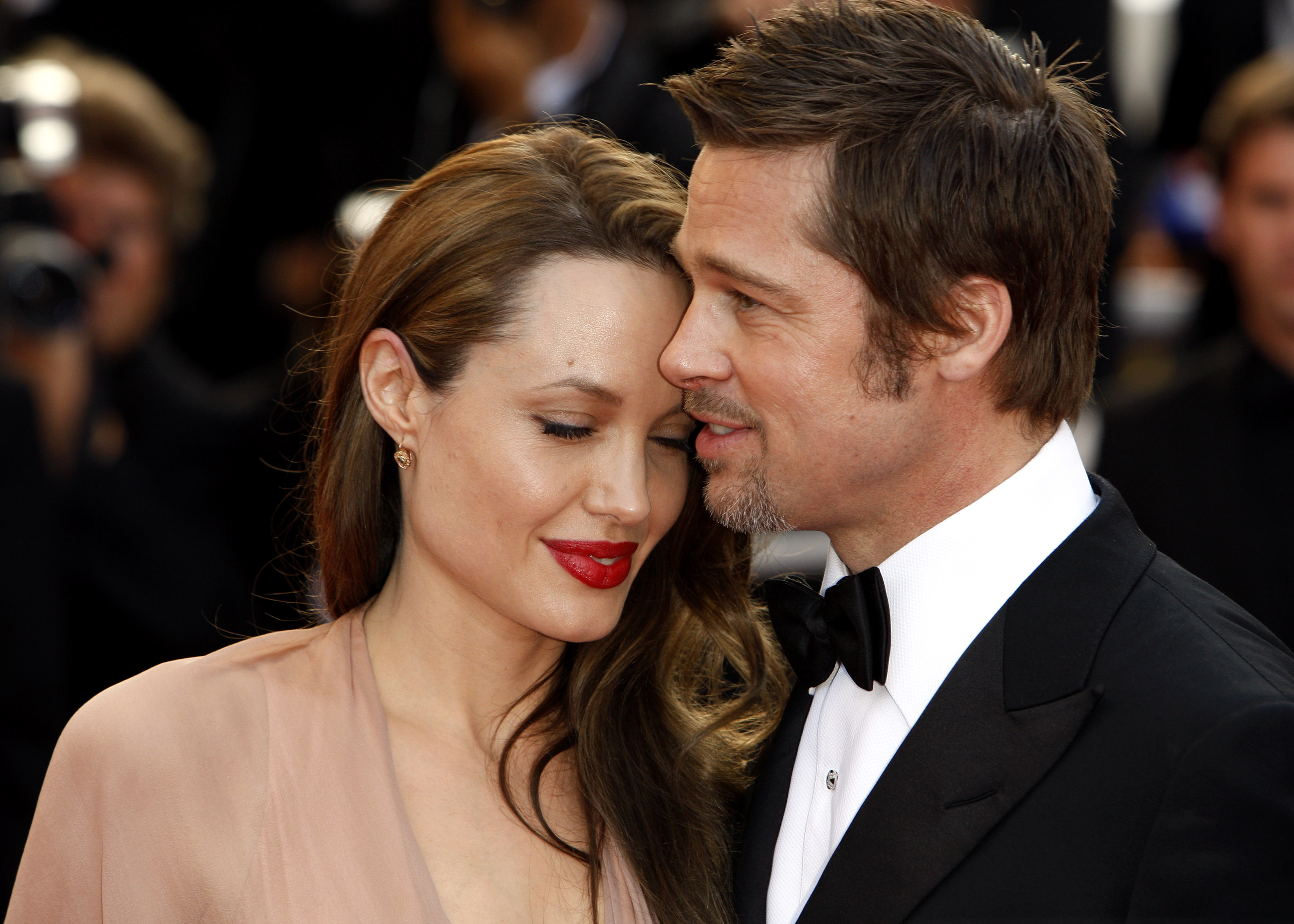 Angelina Jolie et Brad Pitt le 20 mai 2009 à Cannes, France. | Source : Getty Images