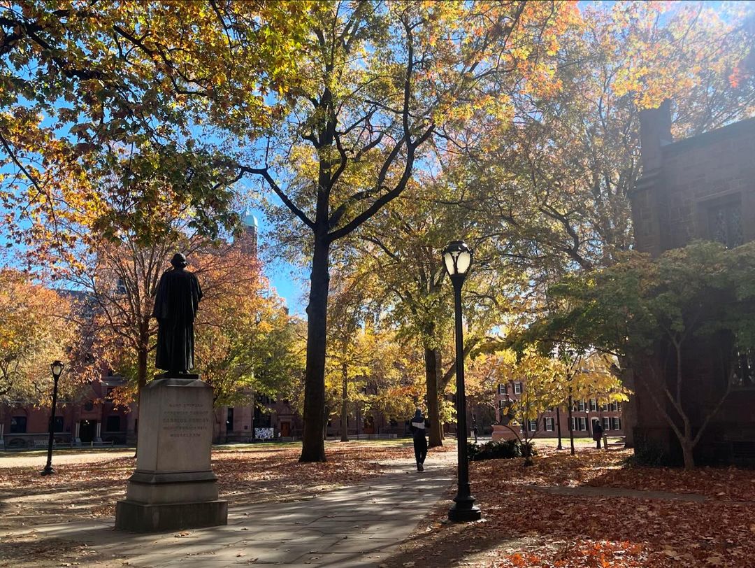 Une photo mettant en valeur l'université de Yale partagée par Lynda Lopez, tirée d'un post daté du 4 novembre 2024 | Source : Instagram/lyndalopez08/