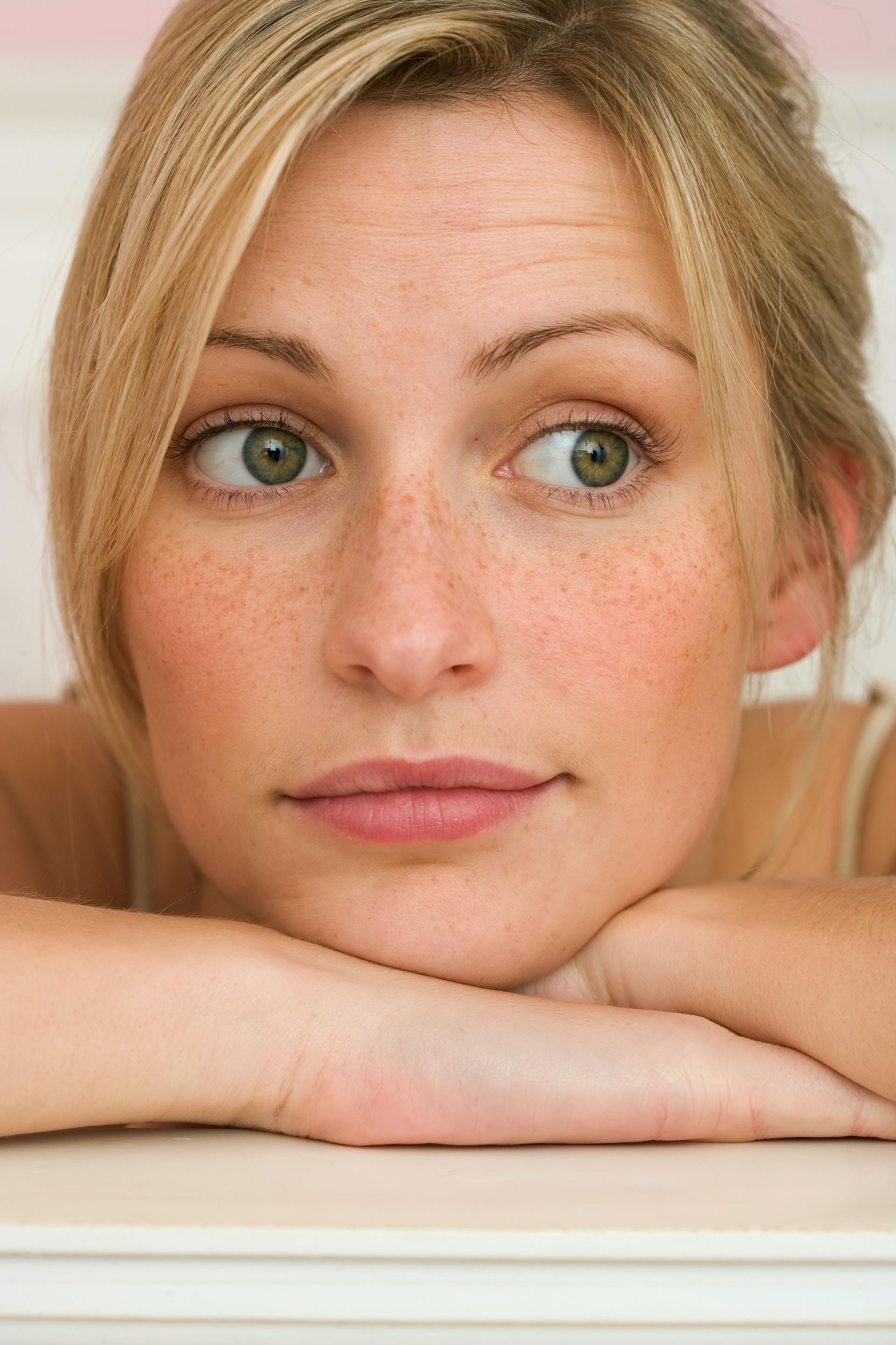 Une femme réfléchie | Source : Pexels