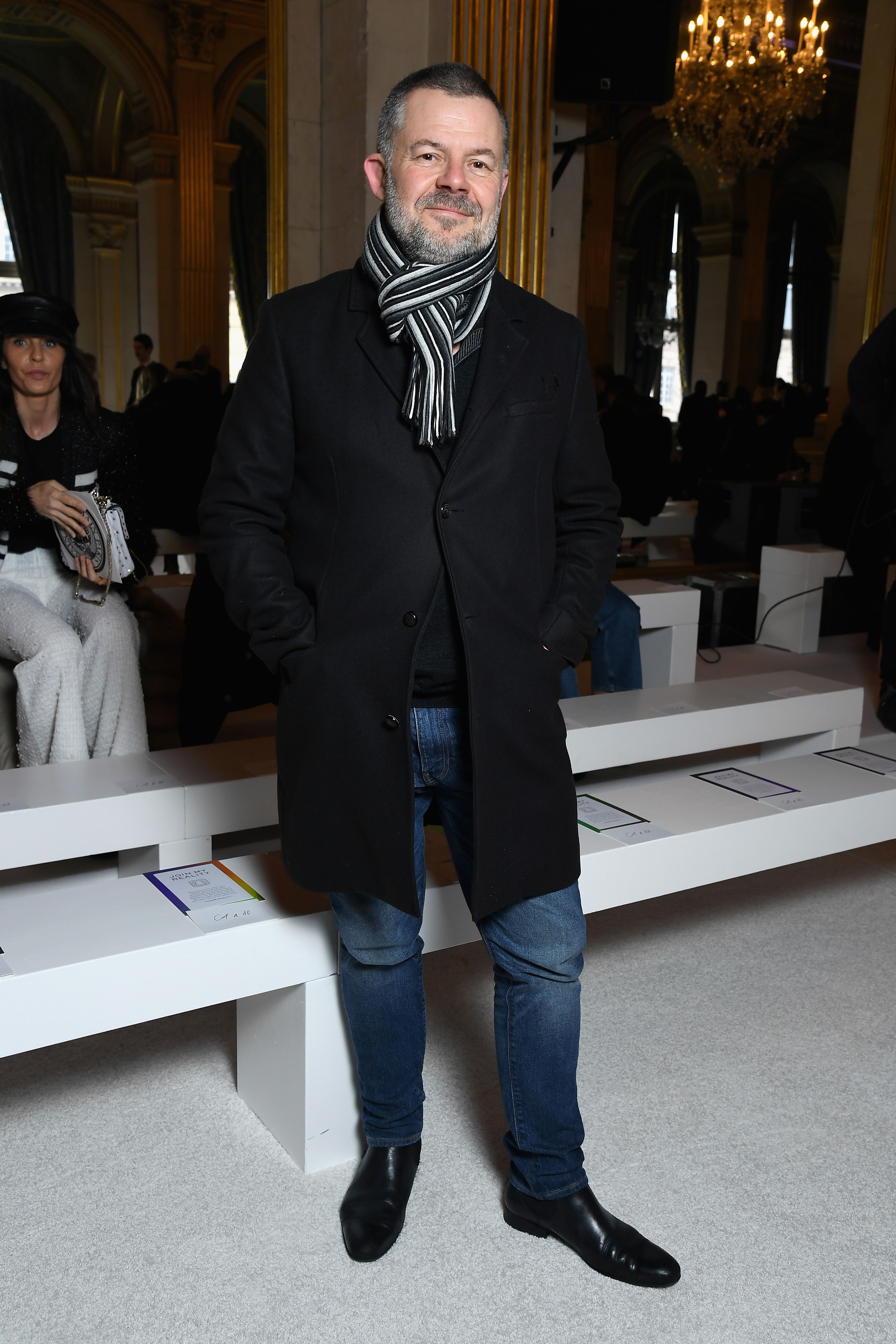  Eric Naulleau assiste au défilé Balmain dans le cadre de la Fashion Week de Paris Automne / Hiver 2018/2019 le 2 mars 2018 à Paris, France.  | Photo : Getty Images