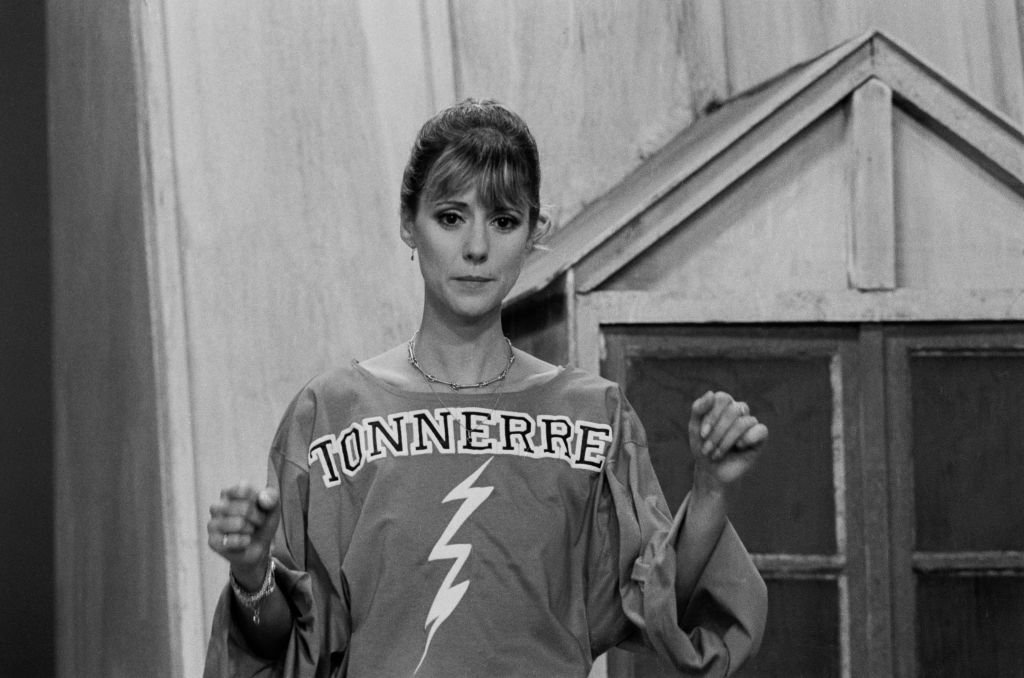 Dorothée sur le plateau d'une émission de télévision à Paris le 10 novembre 1986, France. | Photo : Getty Images
