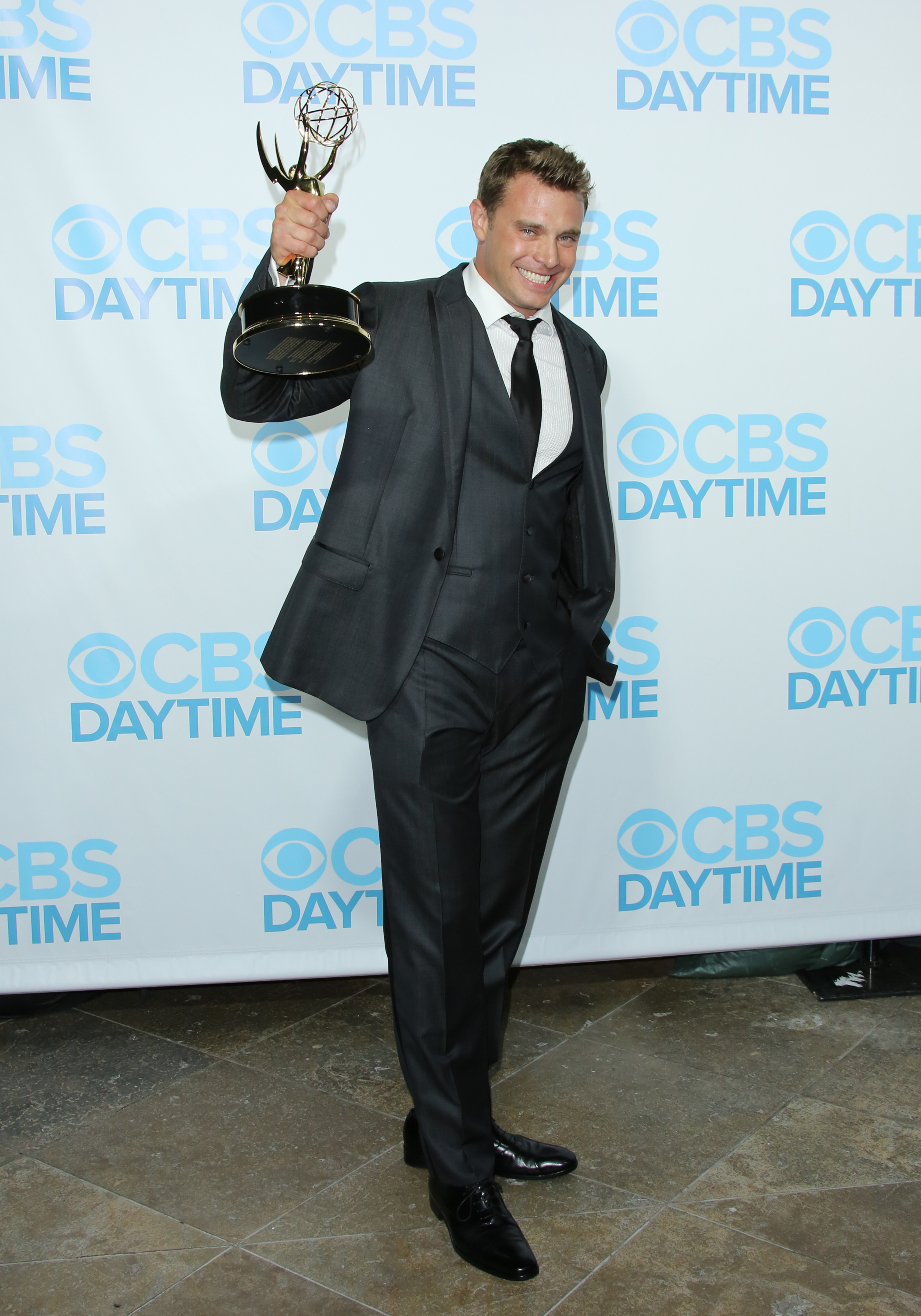 Billy Miller lors de la 41e cérémonie annuelle des Daytime Emmy Awards à Beverly Hills, 2014 | Source : Getty Images