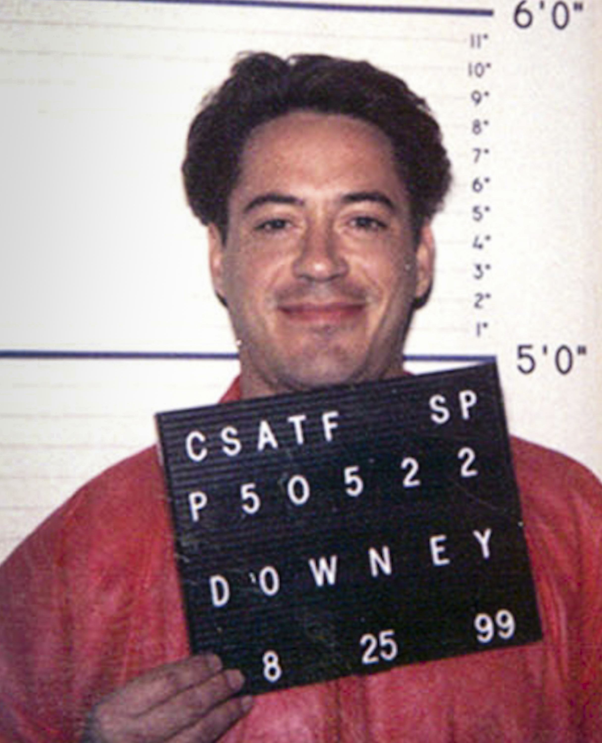 Robert Downey Jr. en Californie, le 25 septembre 1999. | Source : Getty Images