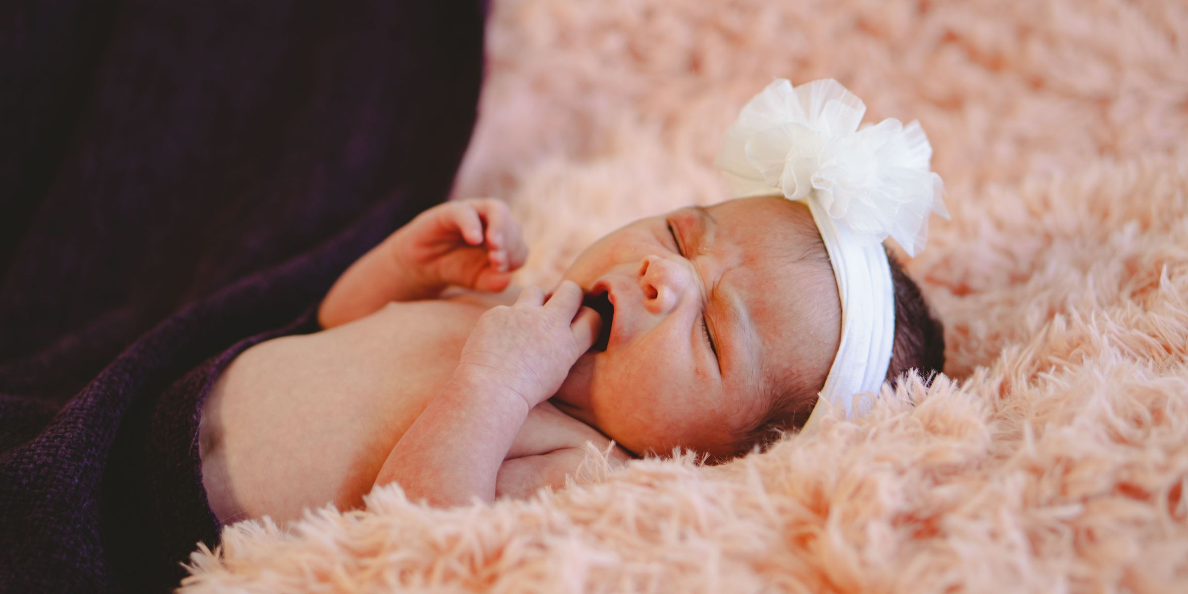 Une petite fille qui bâille | Source : Pexels