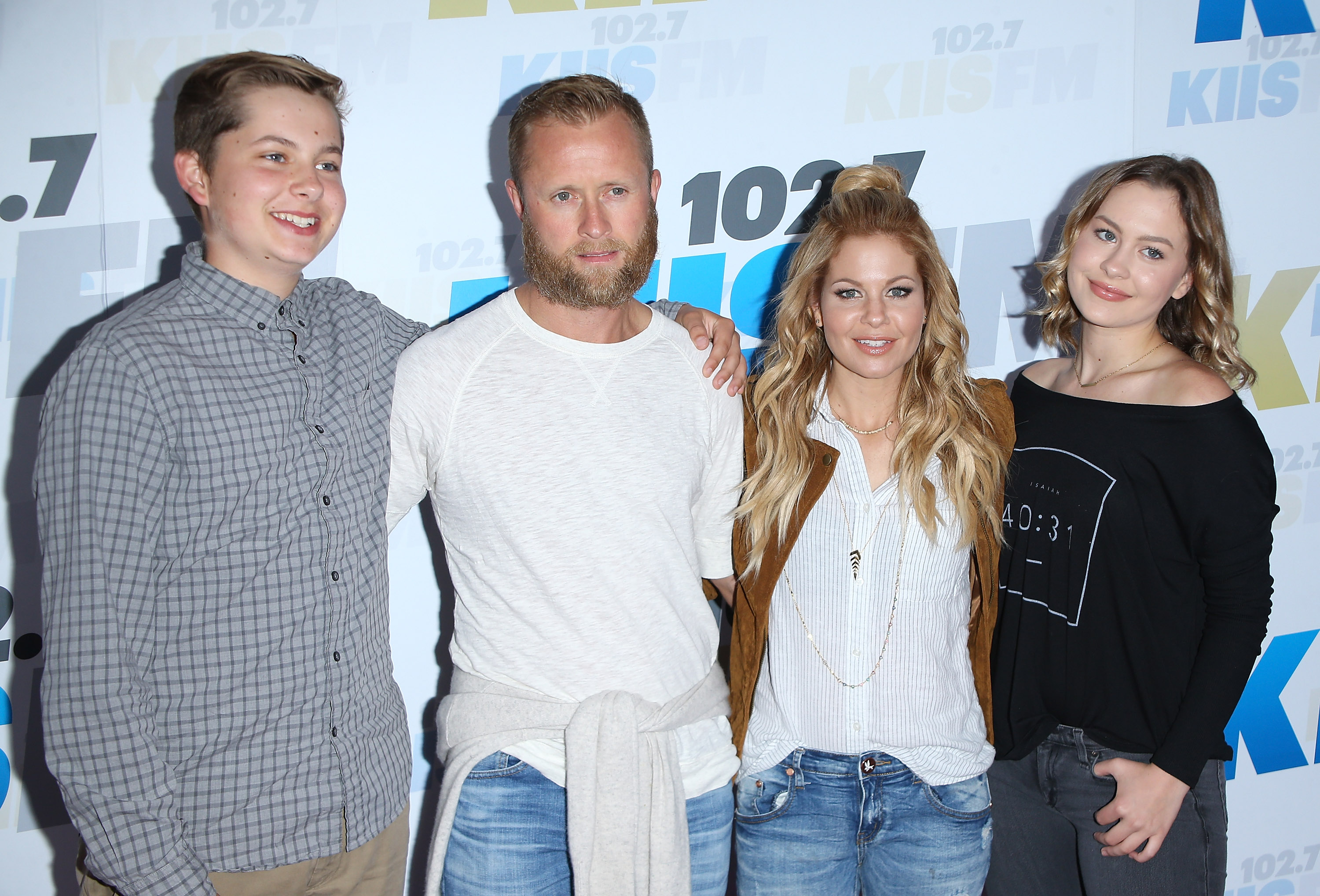 Valeri et Candace Cameron Bure avec deux de leurs enfants le 14 mai 2016 | Source : Getty Images