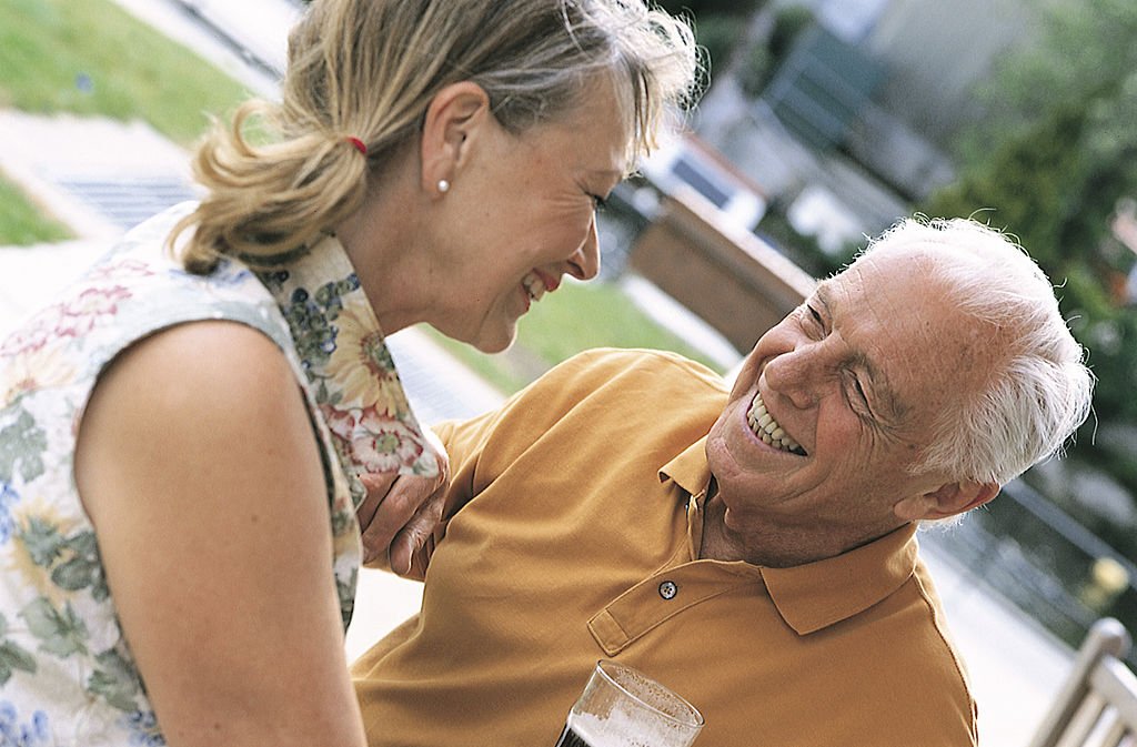 Un couple  âgé amoureux : photo Getty Images