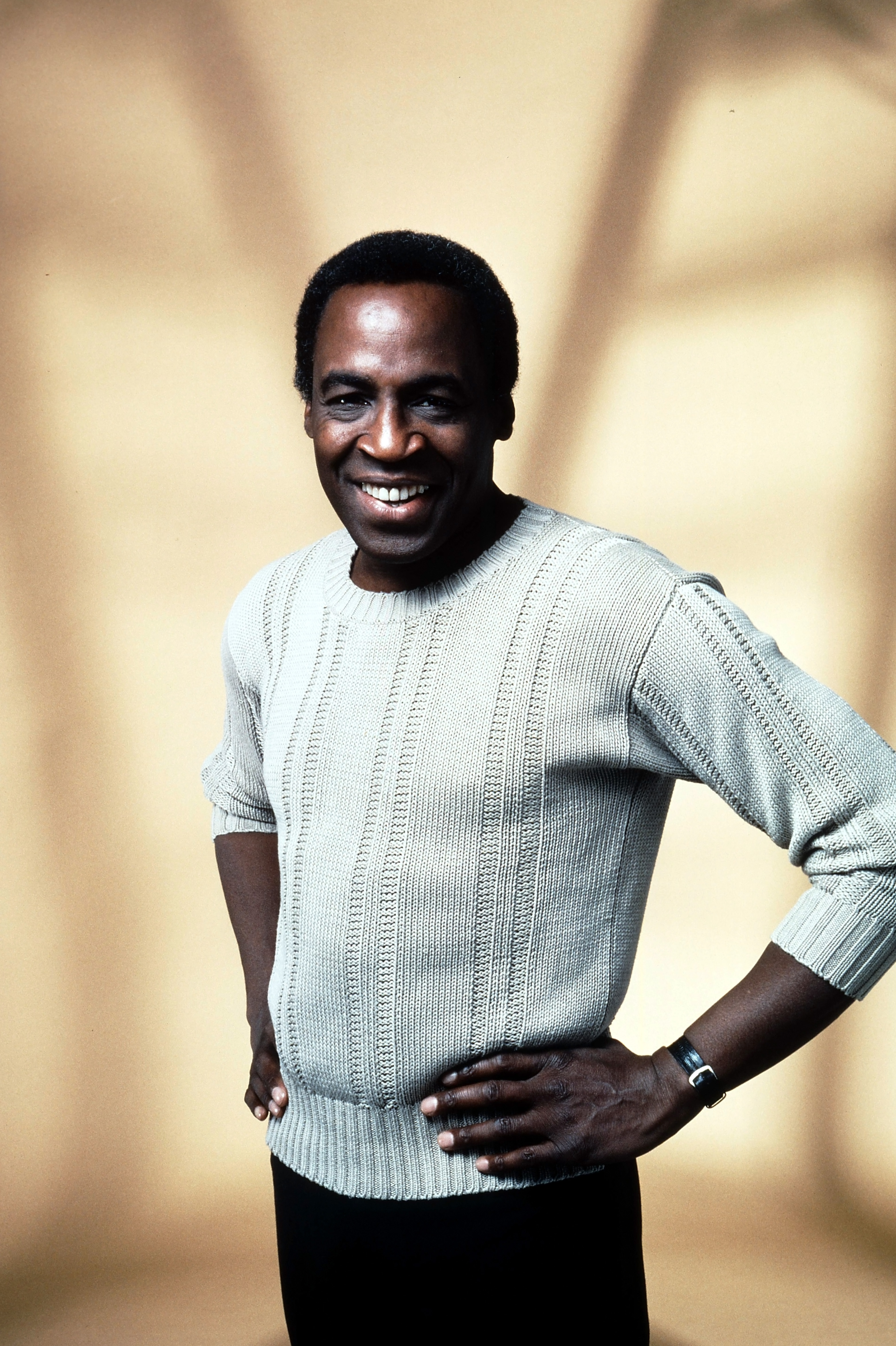 Robert Guillaume pose pour un portrait le 1er janvier 1977. | Source : Getty Images