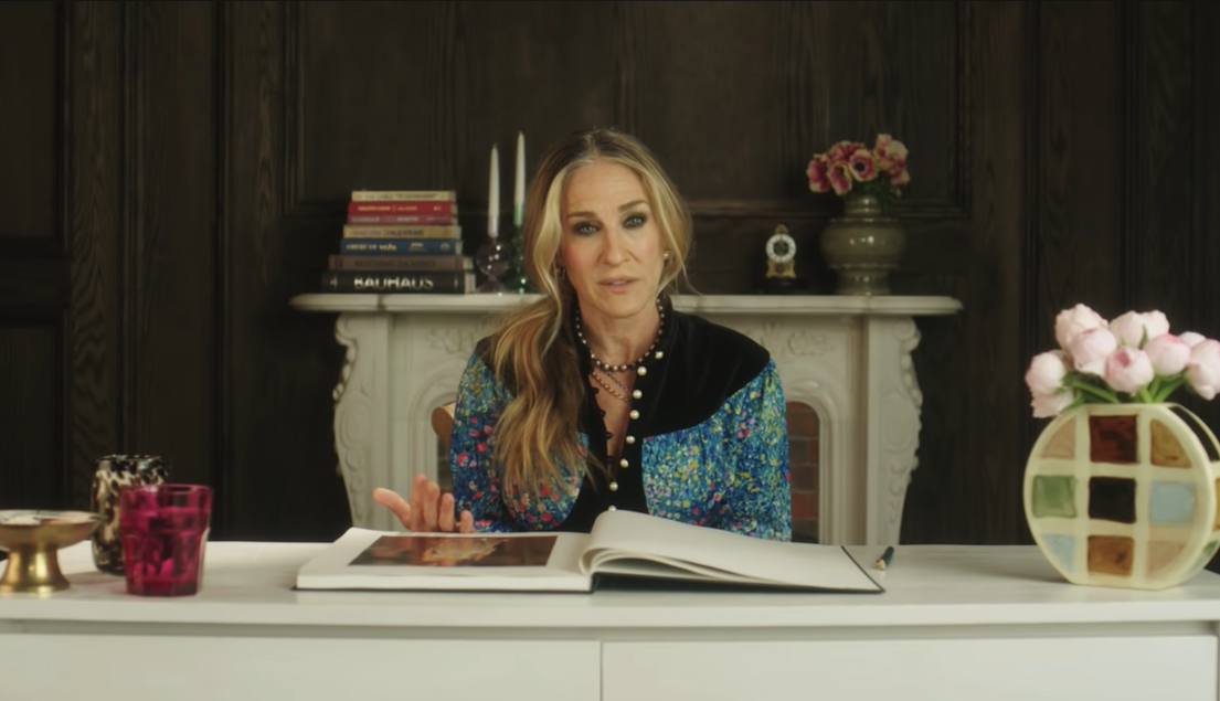 Sarah Jessica Parker dans une vidéo de Vogue datant d'avril 2022. | Source : YouTube/Vogue