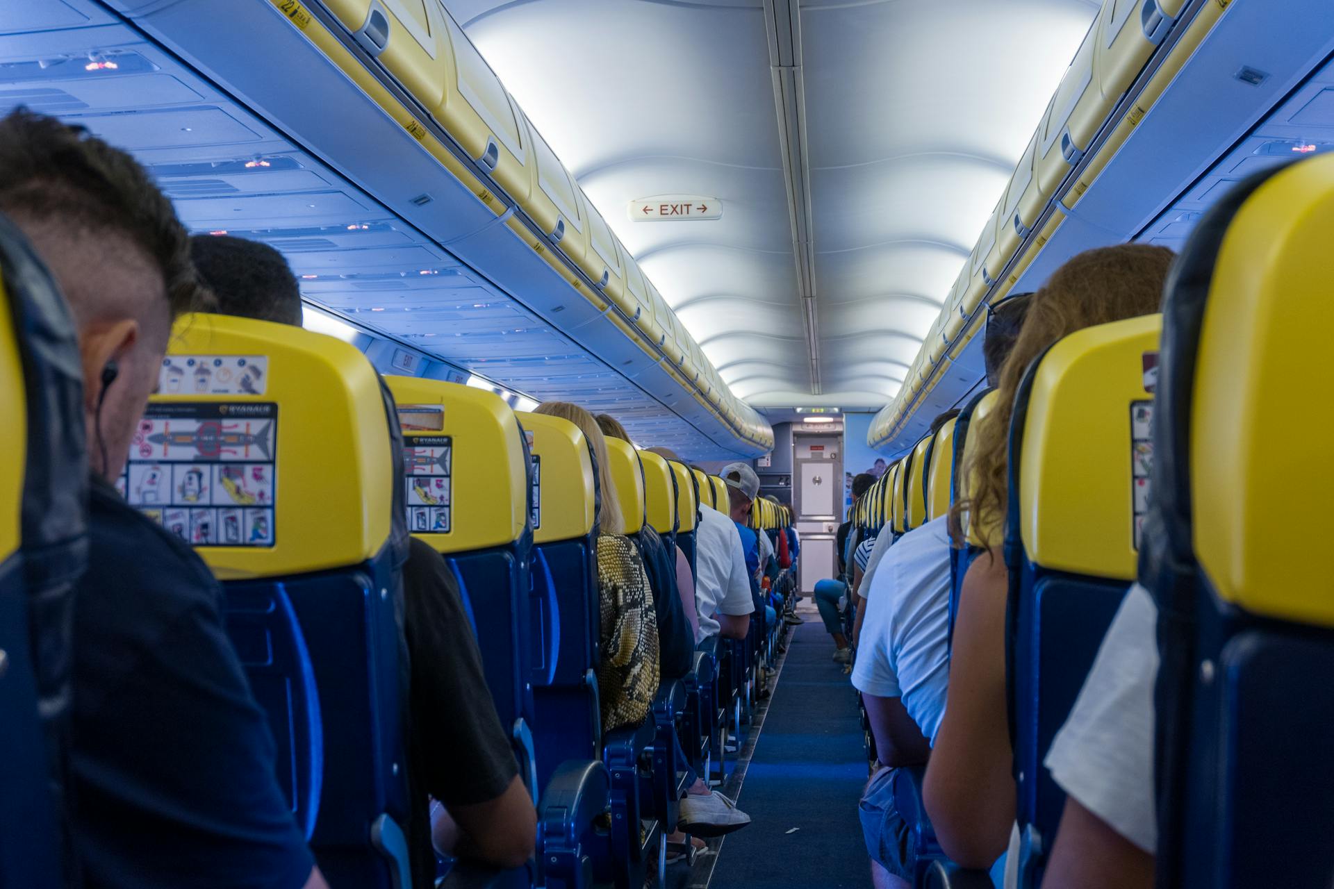 Des passagers dans un avion | Source : Pexels