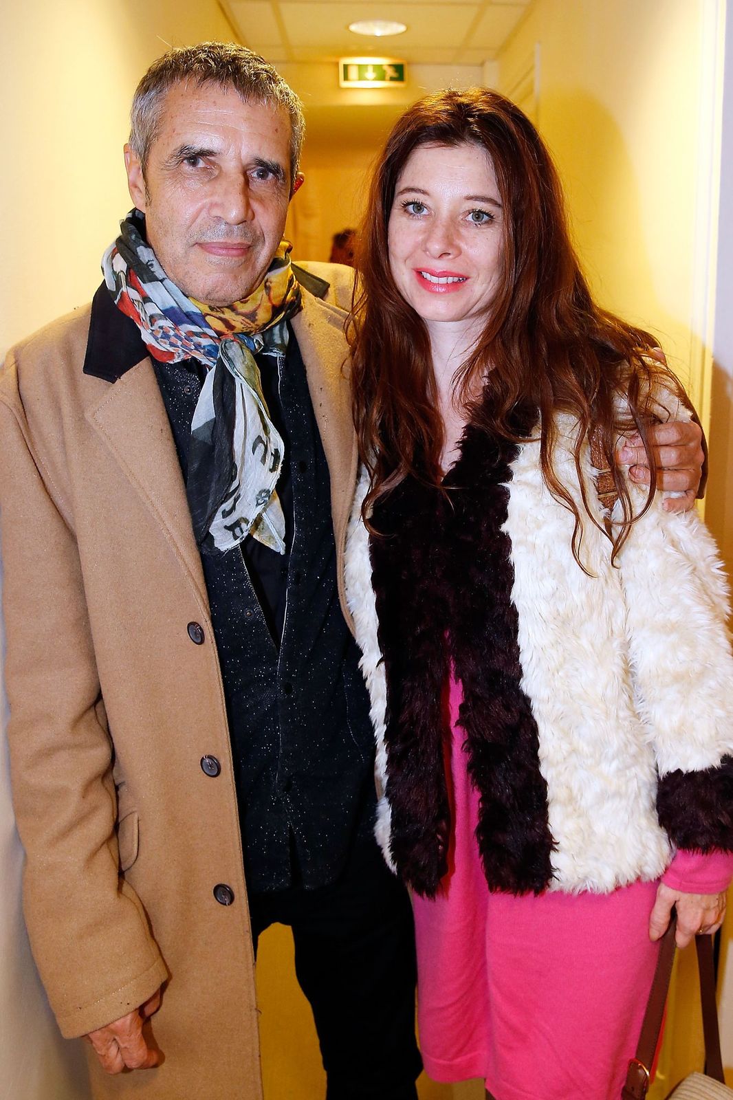 Le chanteur Julien Clerc avec sa femme Hélène Grémillon | Photo : Getty Images
