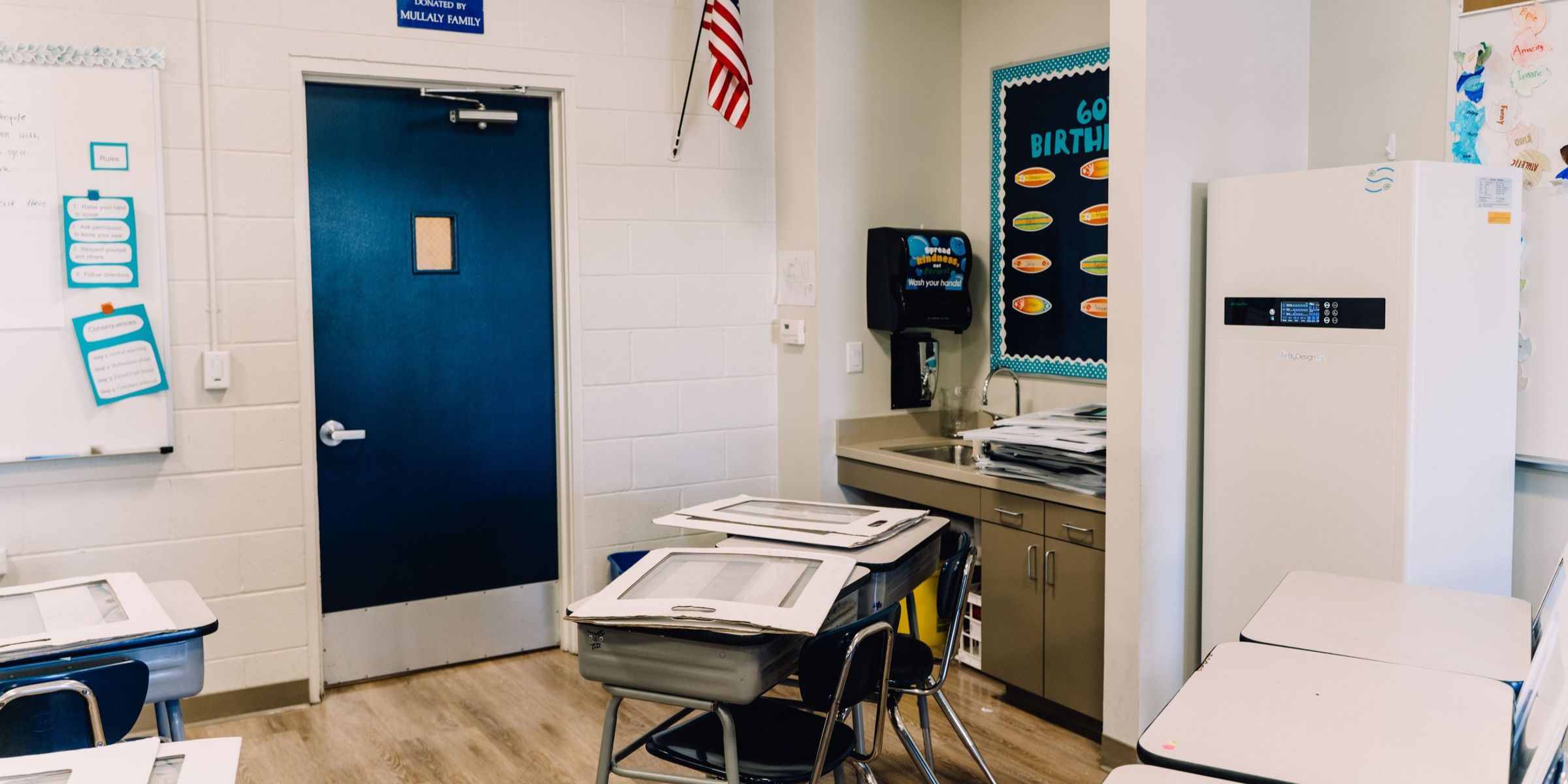 Une salle de classe spacieuse | Source : Pexels