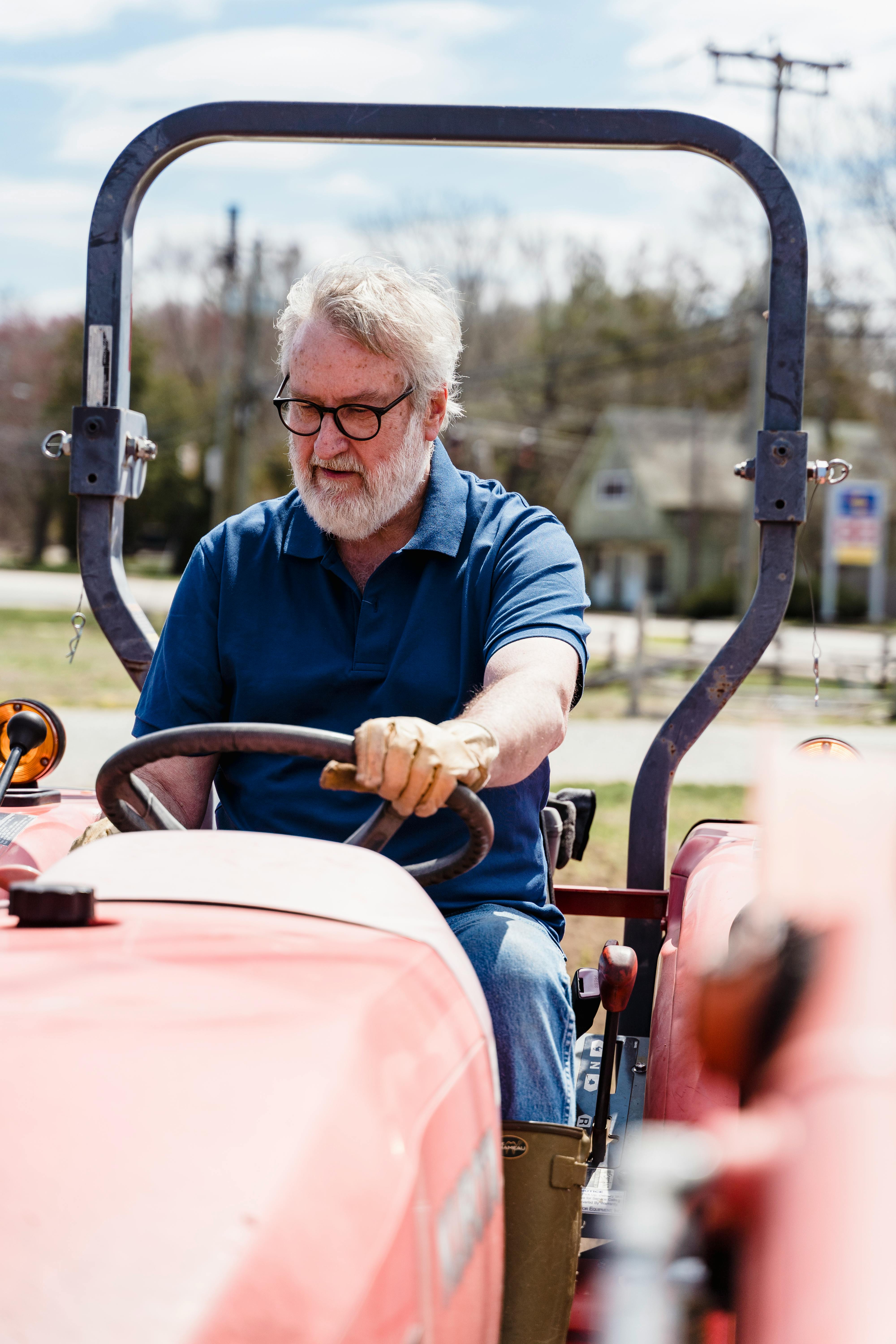 Un homme qui travaille dur | Source : Pexels