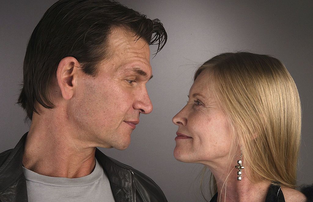Patrick Swayze et Lisa Niemi face à face. l Source : Getty Images