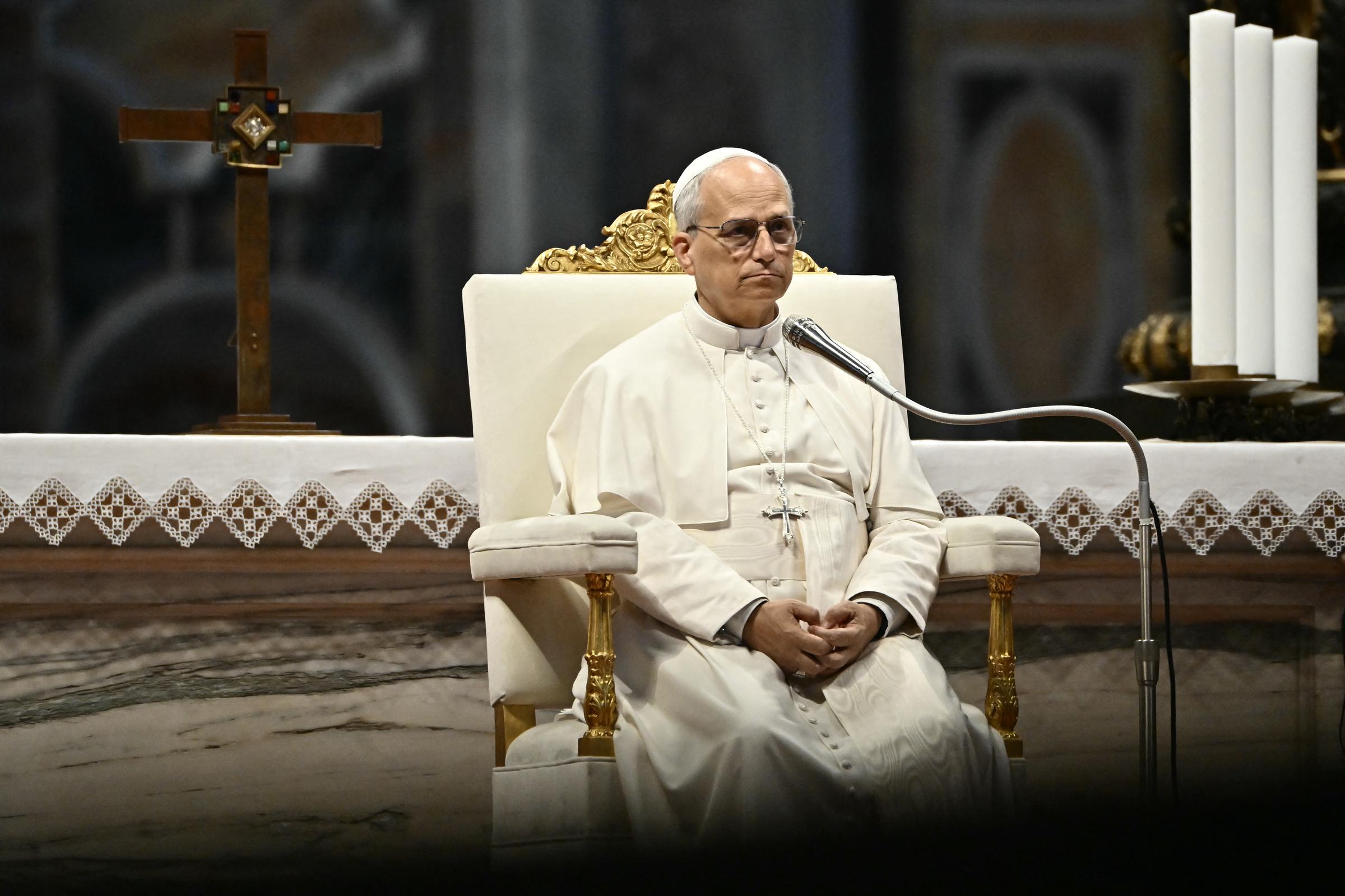 Le pape Léon XIV dirige une audience jubilaire le 14 juin 2025 à la basilique Saint-Pierre au Vatican | Source : Getty Images