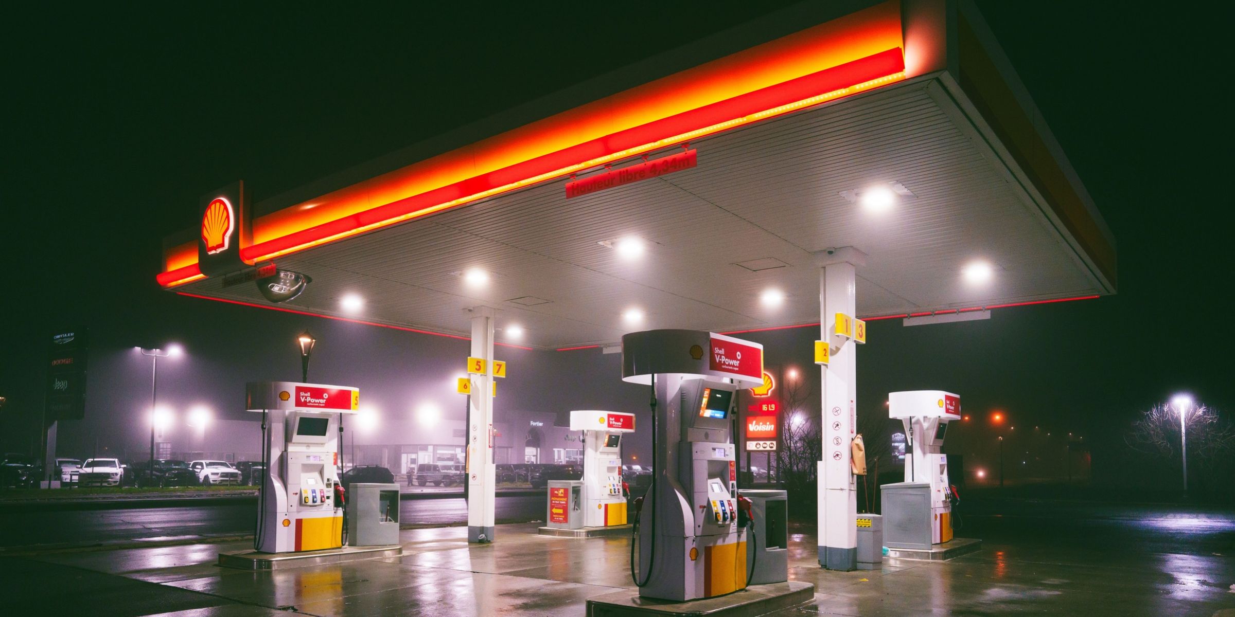 Une station-service déserte | Source : Pexels