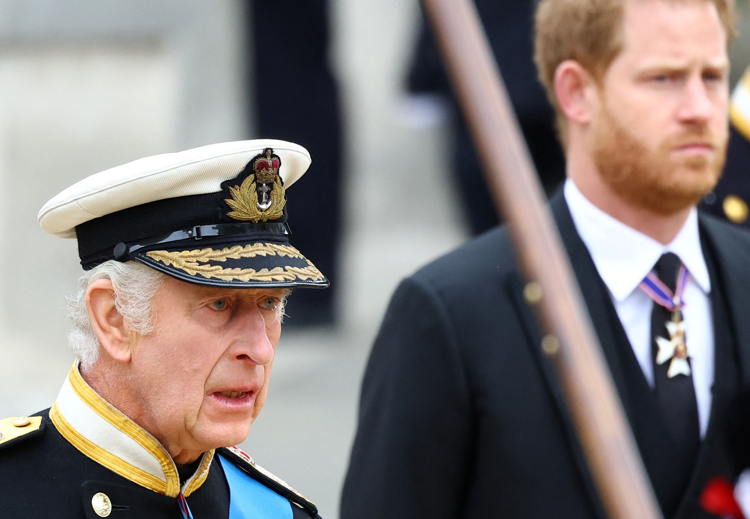 L'une des raisons les plus personnelles derrière ce retour annoncé, c'est l'envie de passer plus de temps avec le roi Charles III. Harry avait déjà parlé ouvertement de son souhait de se réconcilier avec son père, ce qui rend le moment choisi pour cette décision particulièrement significatif. | Source : Getty Images