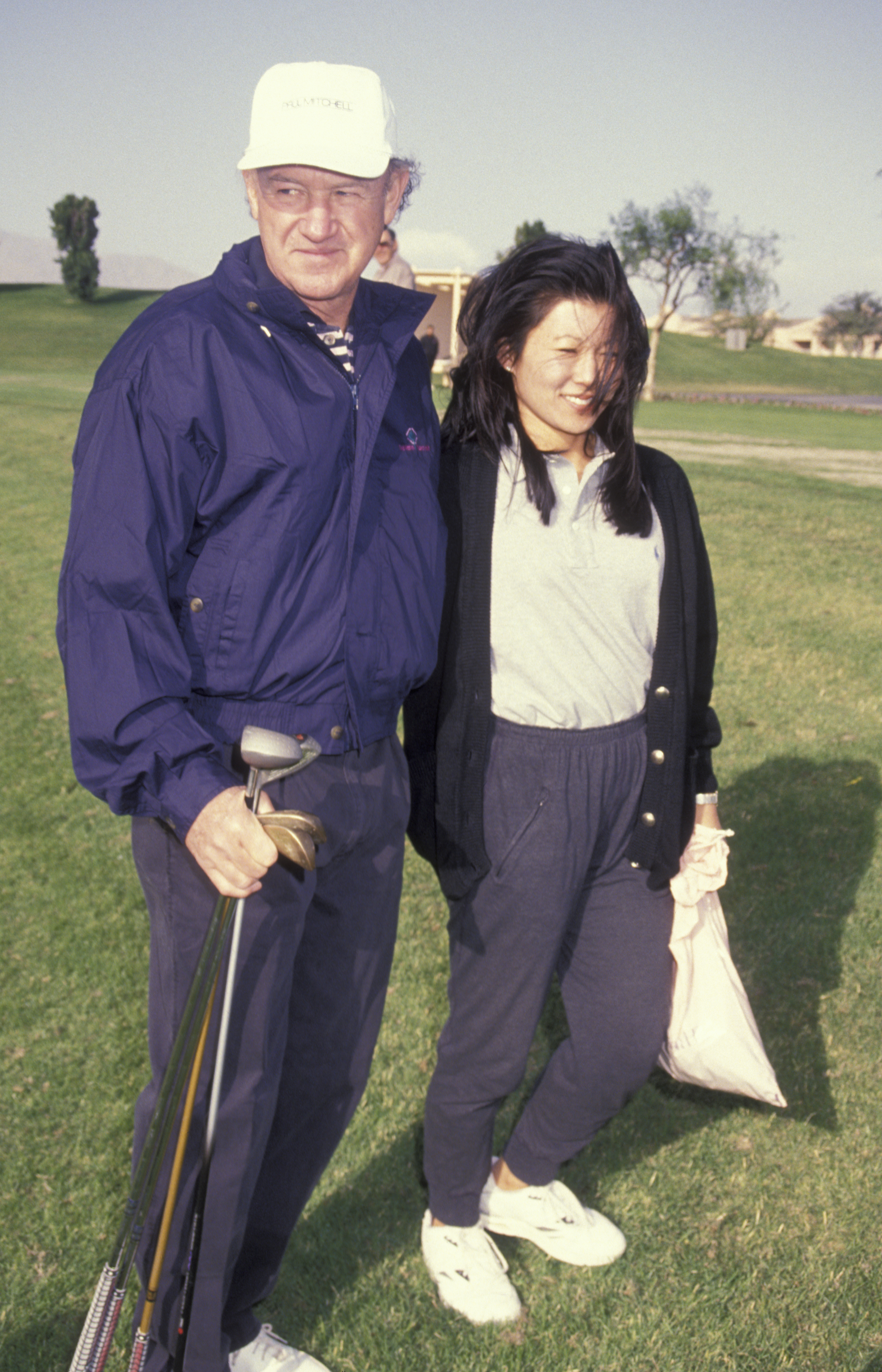 L'acteur Gene Hackman et sa femme Betsy Hackman assistent au Mission Hills Pro-Celebrity Sports Invitational le 30 novembre 1991, à Rancho Mirage à Los Angeles, Californie. | Source : Getty Images