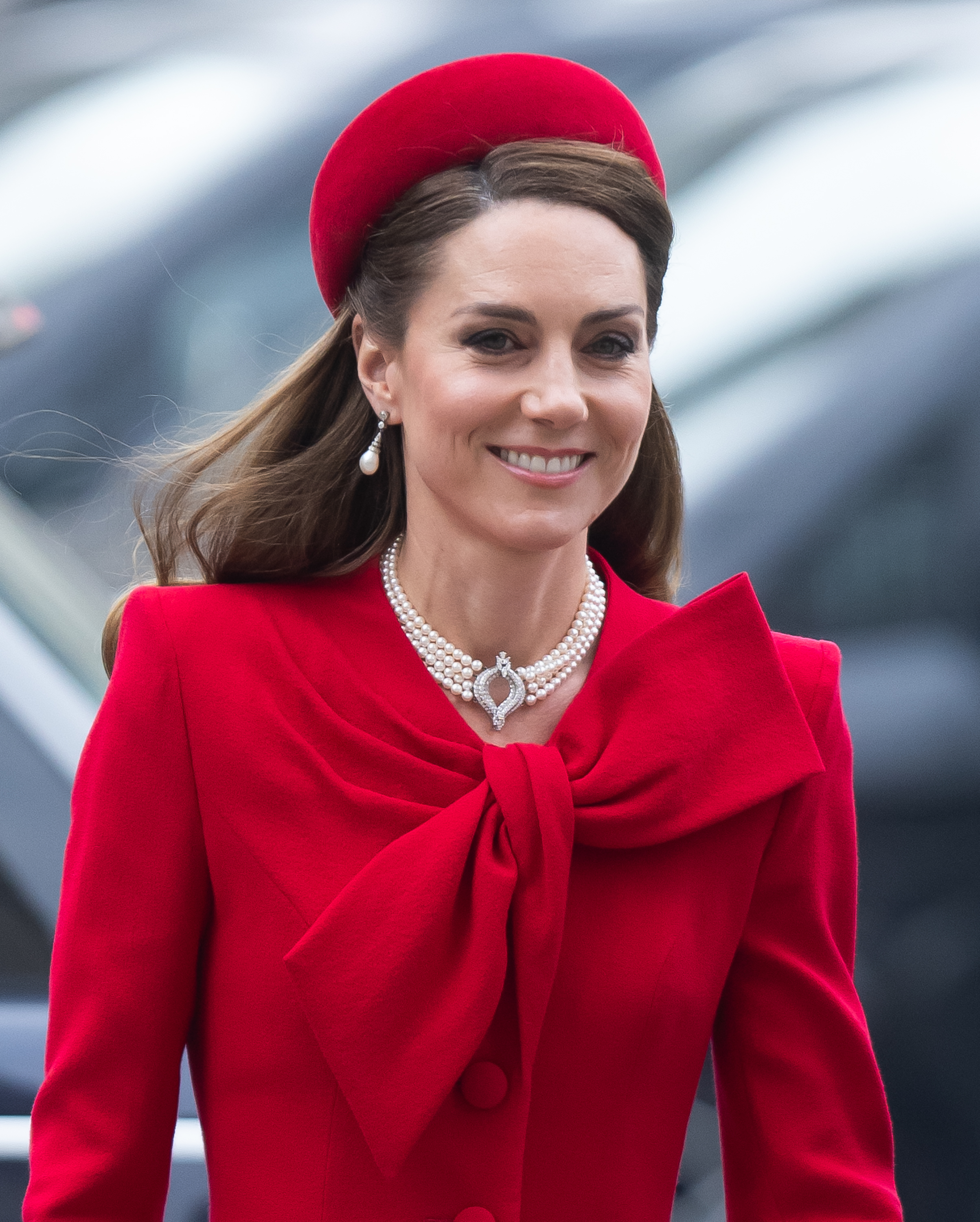 Catherine, princesse de Galles, sourit en quittant les célébrations du Jour du Commonwealth à l'abbaye de Westminster à Londres, Angleterre, le 10 mars 2025 | Source : Getty Images