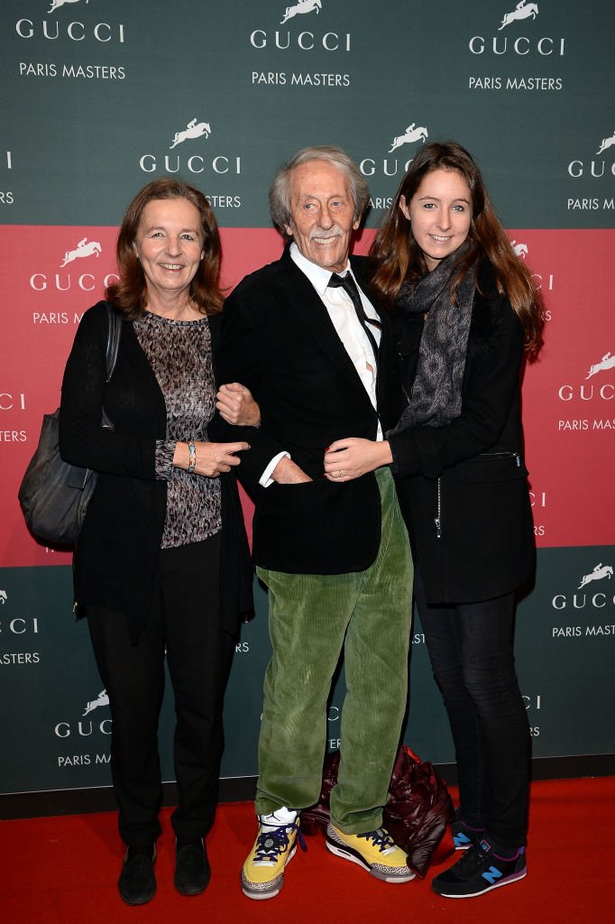 Jean Rochefort avec sa femme Françoise Vidal et leur fille Clémence en 2013. Photo : Getty Images
