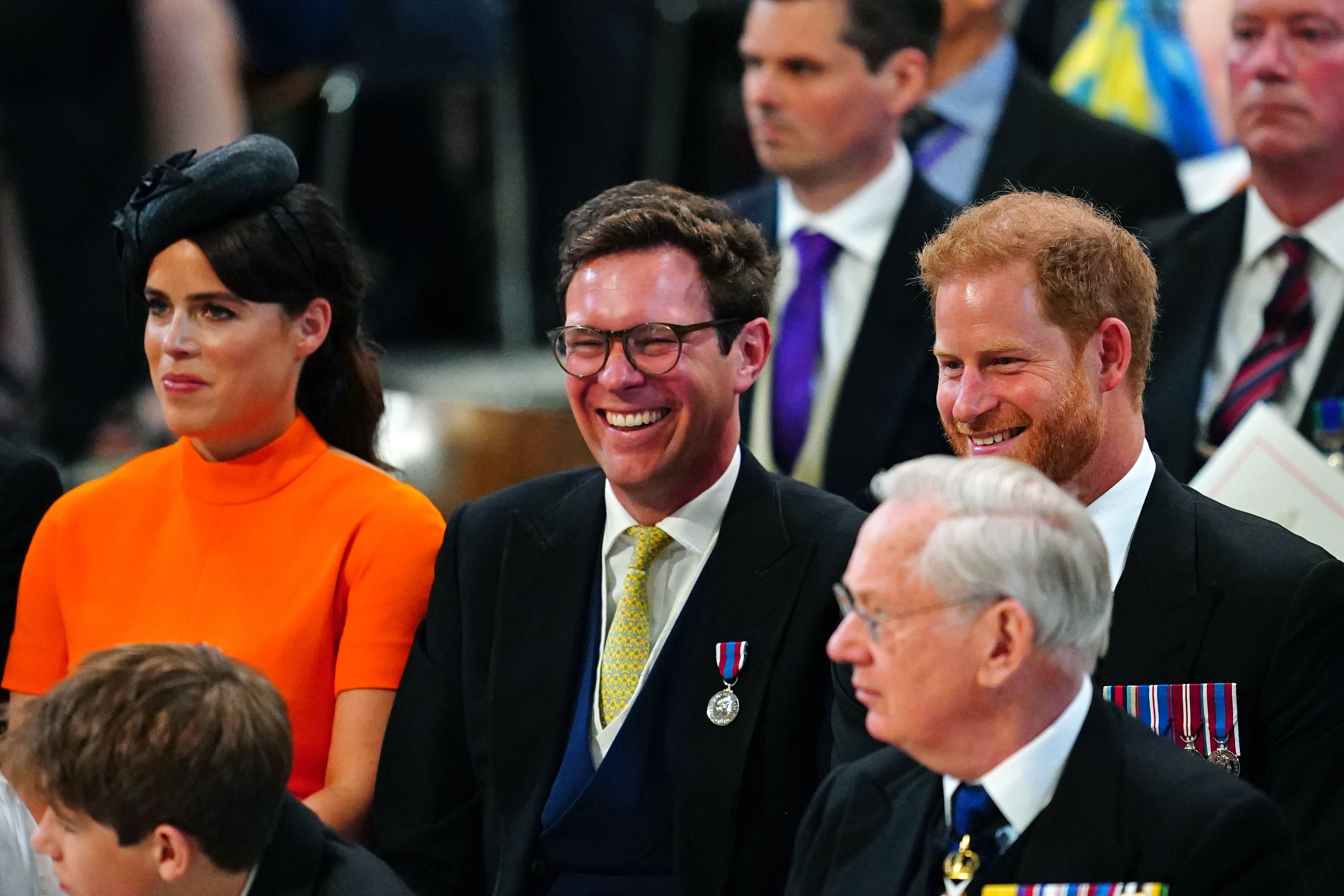 La princesse Eugénie, Jack Brooksbank et le prince Harry assistent au Service national d'action de grâce pour célébrer le jubilé de platine de la reine à la cathédrale St Paul, le 3 juin 2022, à Londres, en Angleterre | Source : Getty Images