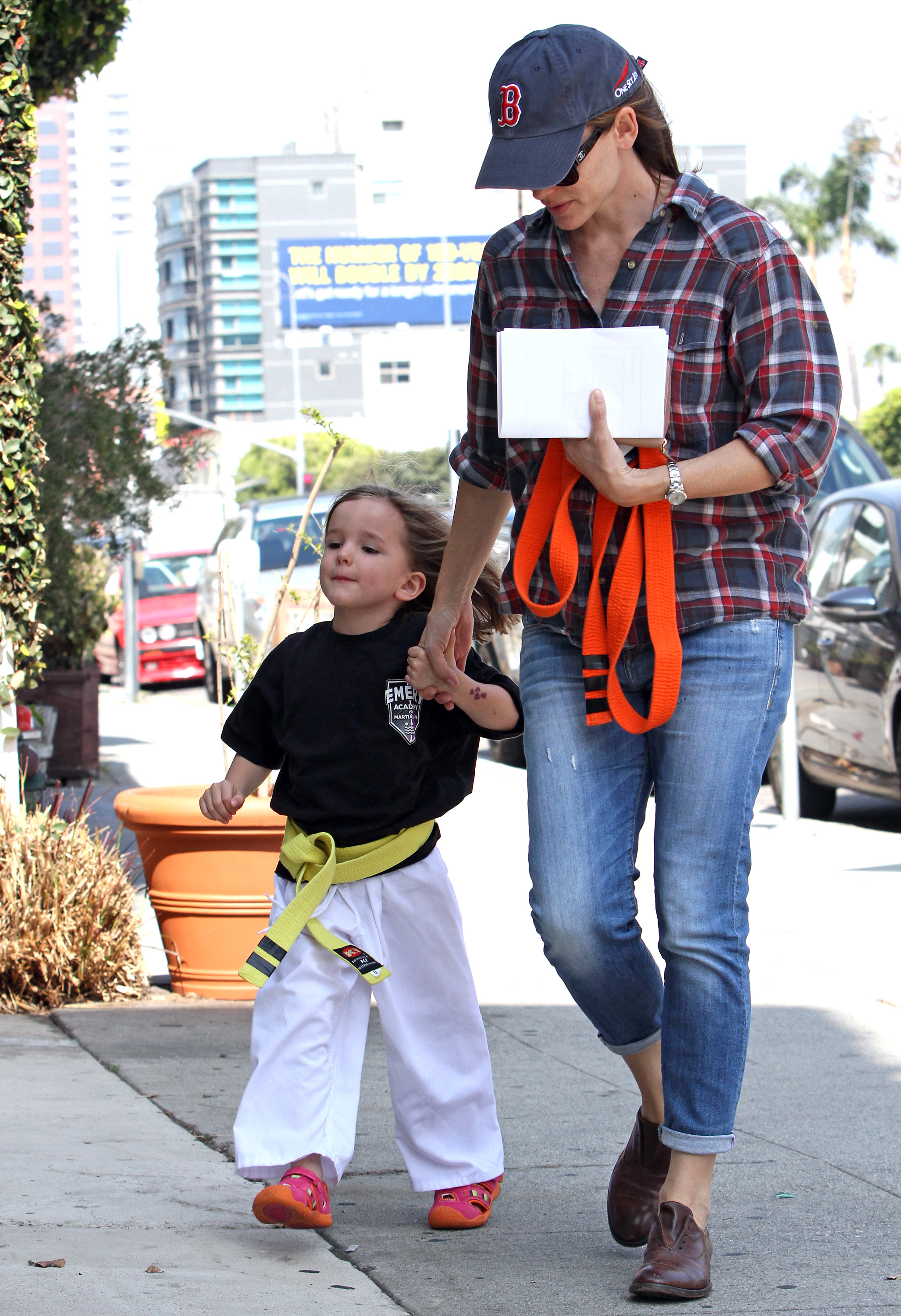 Fin Affleck et Jennifer Garner repérés lors d'une sortie à Los Angeles, en Californie, le 5 avril 2013 | Source : Getty Images