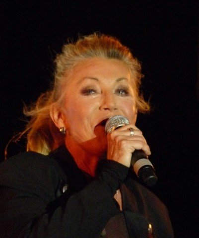 La photo de Sheila en 2012 | Source: Wikipedia