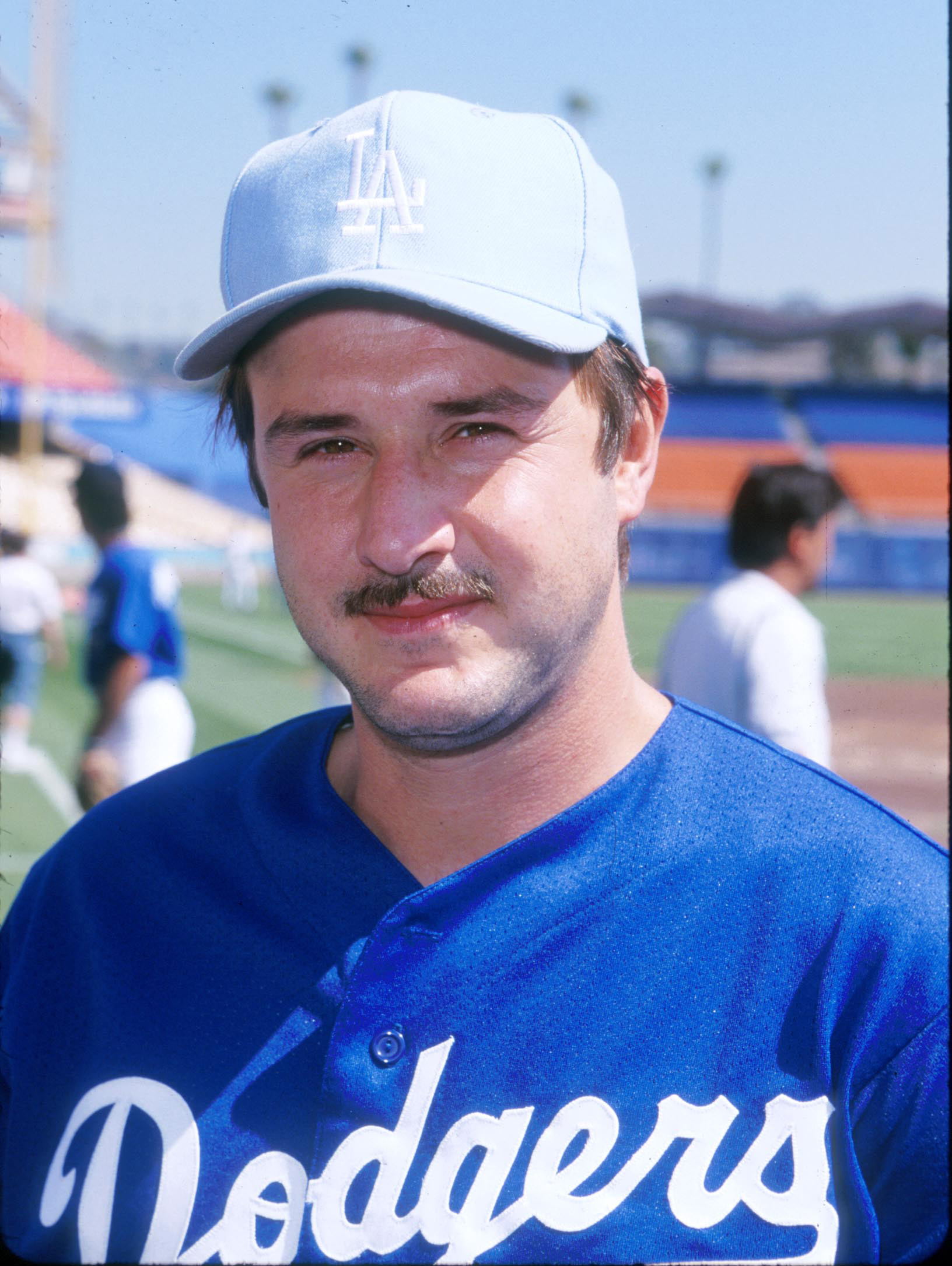 David Arquette au 41e match annuel de baseball de charité Hollywood All-Star à Los Angeles, en Californie, en 1999. | Source : Getty Images