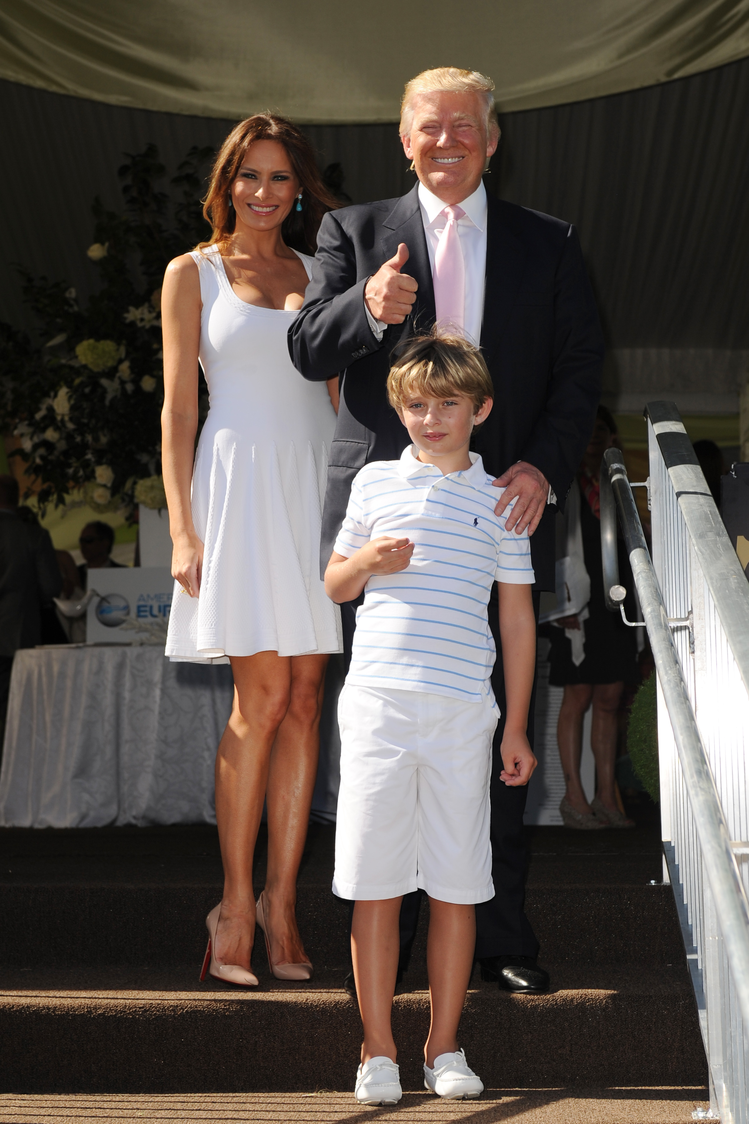 Donald, Melania et Barron Trump lors du Grand Prix Trump Invitational à Mar-a-Lago, le 6 janvier 2013, à Palm Beach, en Floride. | Source : Getty Images