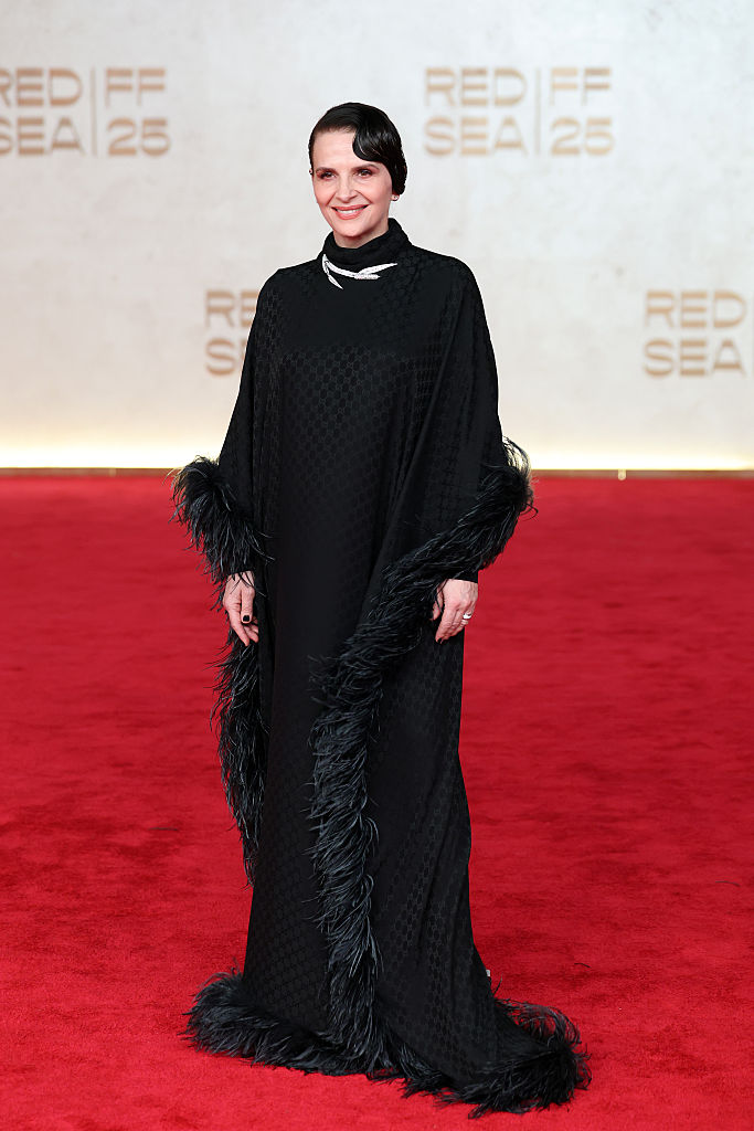 Juliette Binoche assiste à la projection « In-I In Motion » au Festival international du film de la mer Rouge 2025, le 6 décembre 2025 à Djeddah, en Arabie saoudite I Source : Getty Images