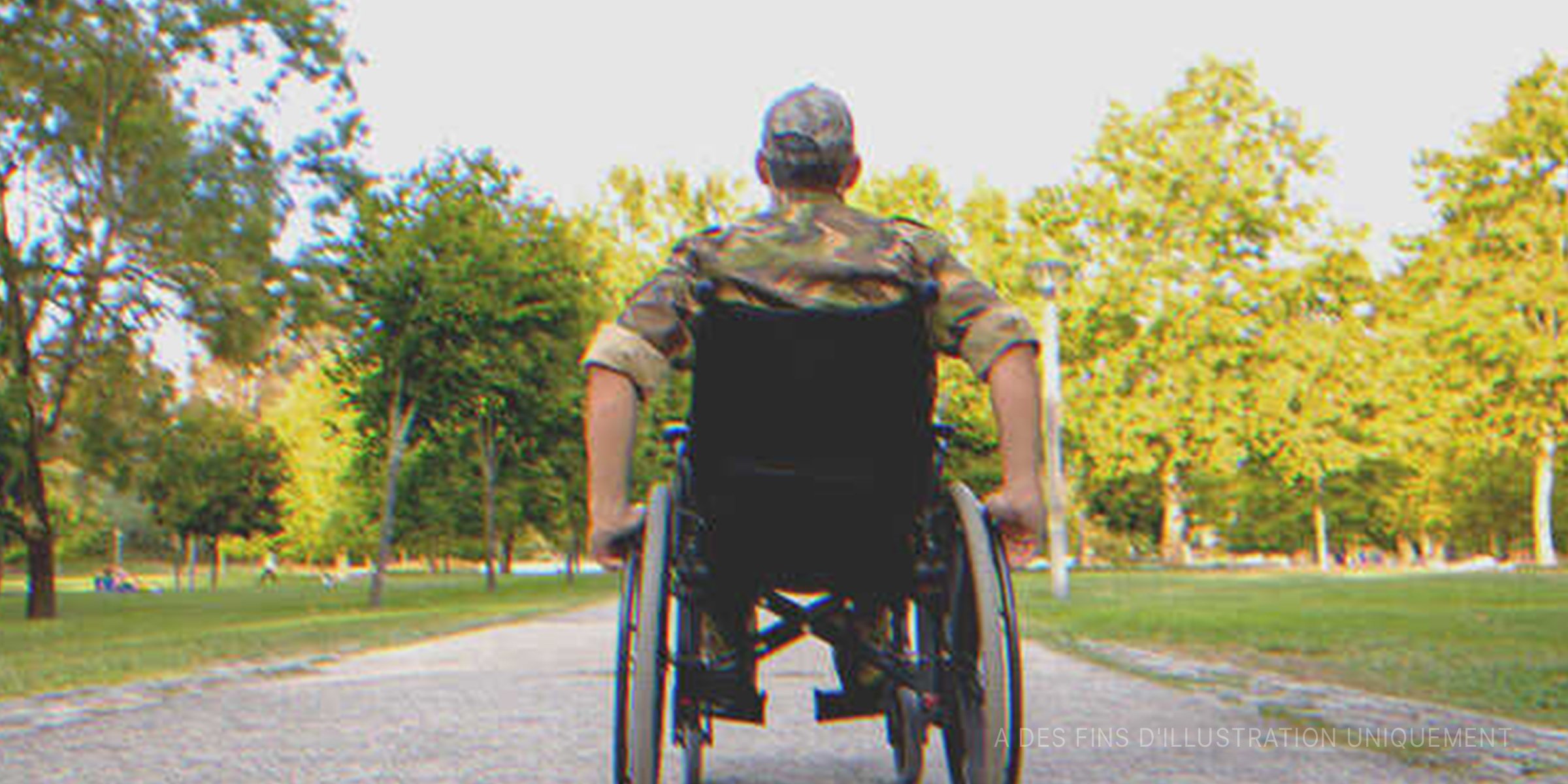 Un vétéran en fauteuil roulant. | Source : Getty Images  