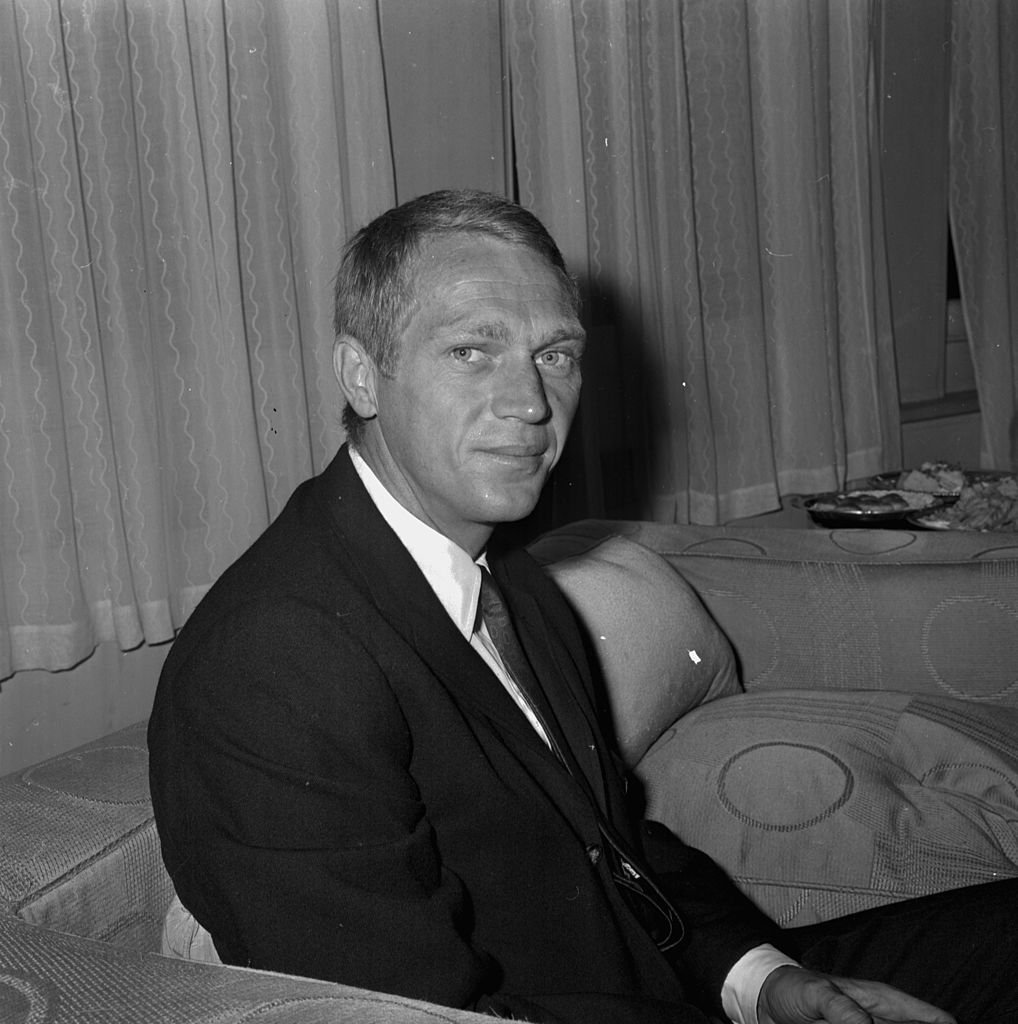 Le comédien Steve McQueen le 24 août 1964. l Source : Getty Images