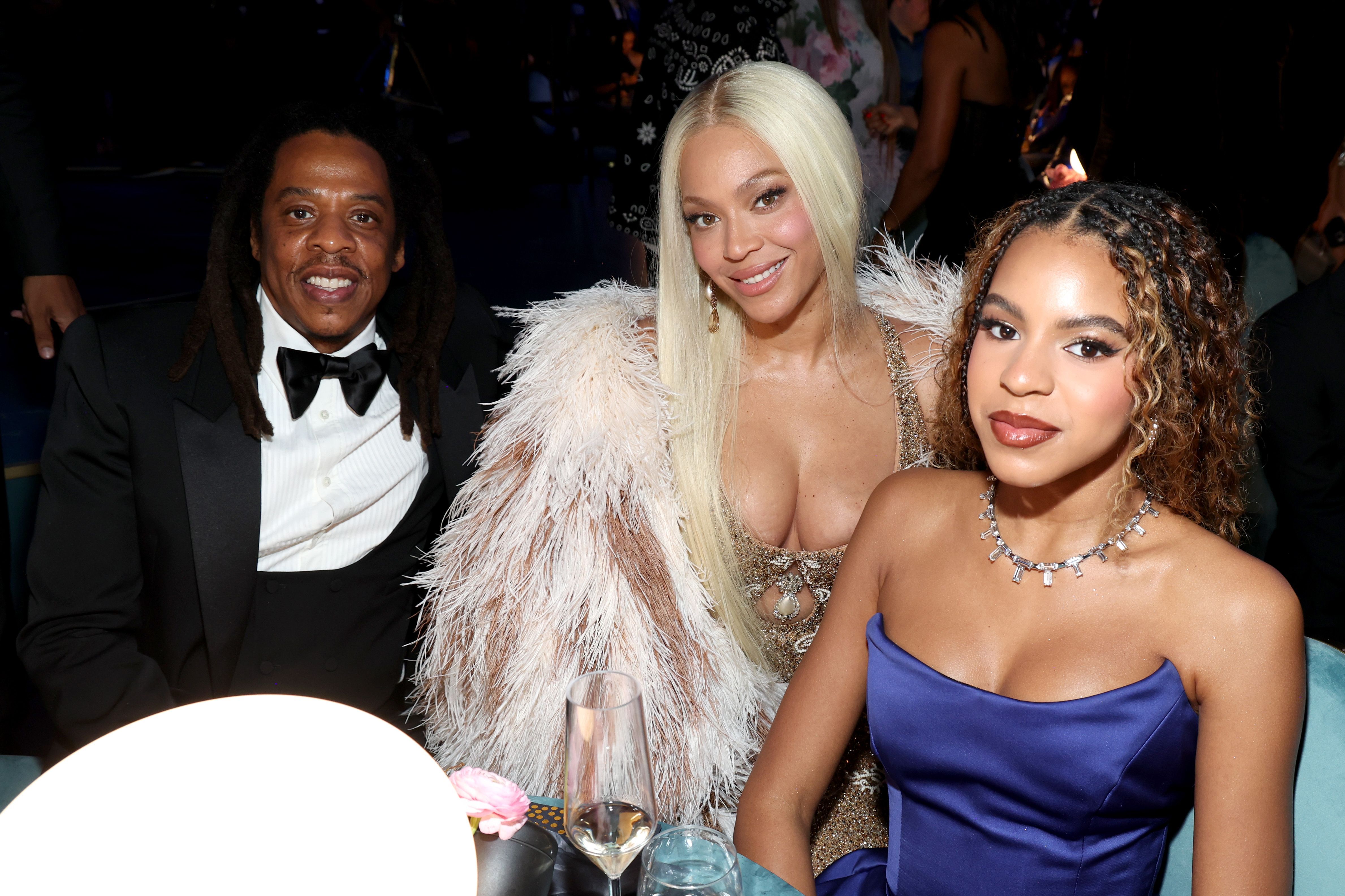 Jay-Z, Beyoncé et Blue Ivy Carter assistent à la 67e cérémonie annuelle des GRAMMY Awards au Crypto.com Arena le 02 février 2025 à Los Angeles, Californie. | Source : Getty Images