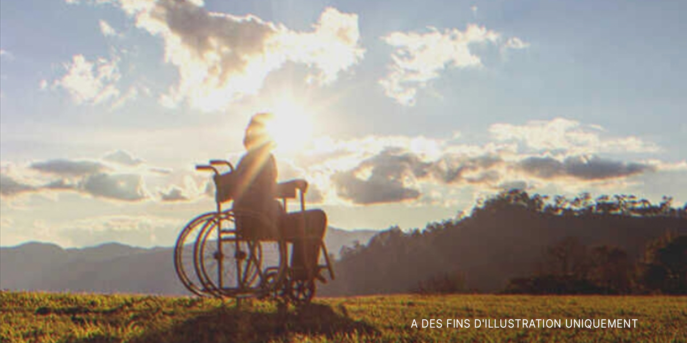 Une personne en fauteuil roulant | Source : Shutterstock