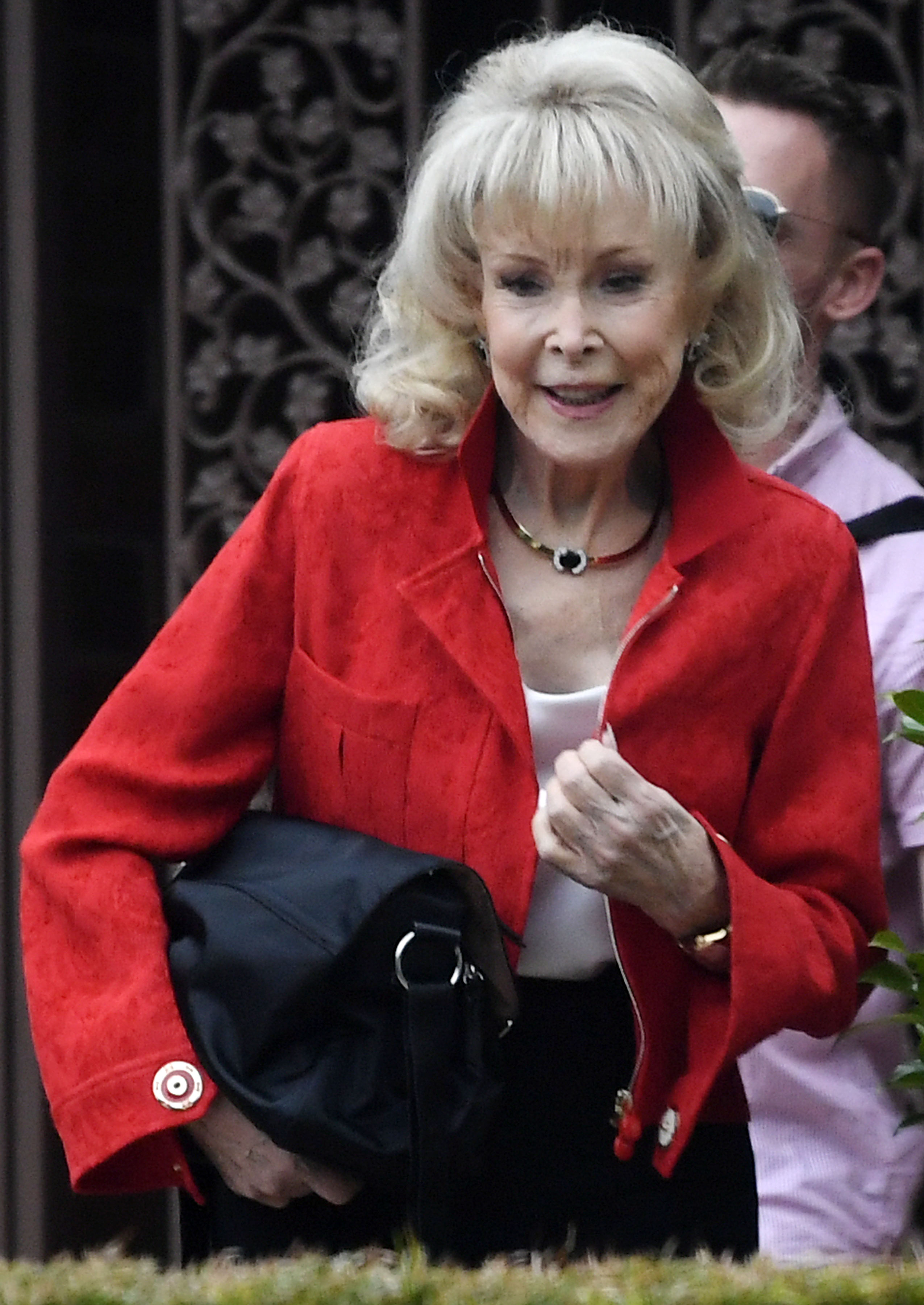 Barbara Eden est vue à Los Angeles, en Californie, le 23 mai 2024. | Source : Getty Images