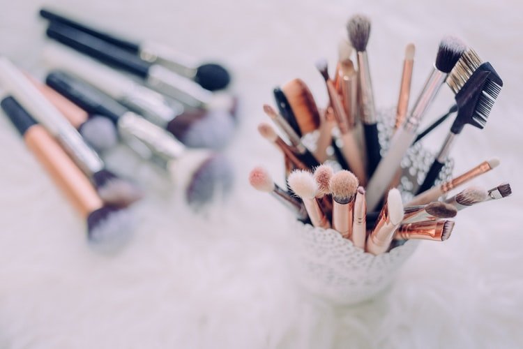 Kit de maquillage. | Photo : Getty Images