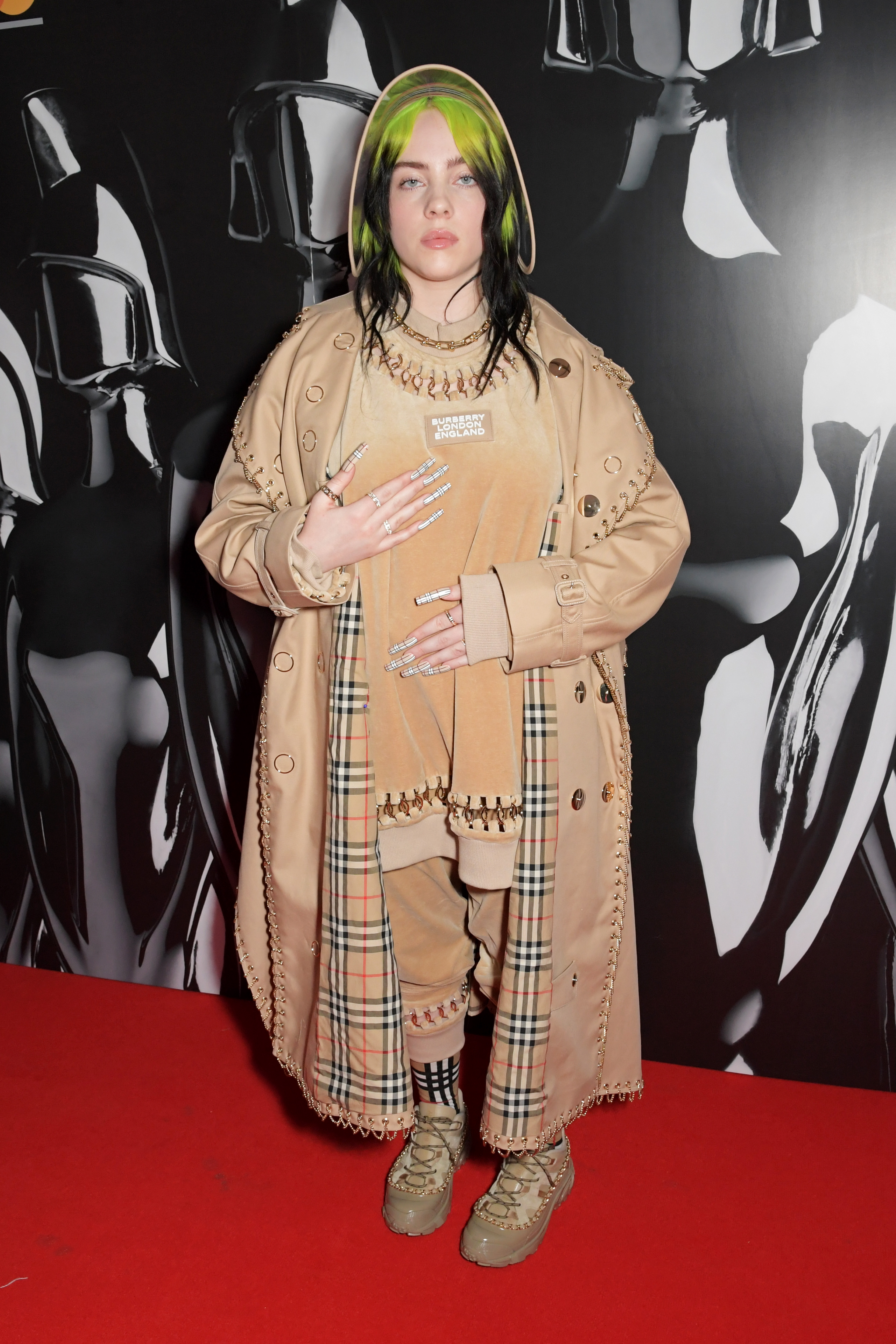 Billie Eilish assiste aux BRIT Awards à Londres, en Angleterre, le 18 février 2020. | Source : Getty Images