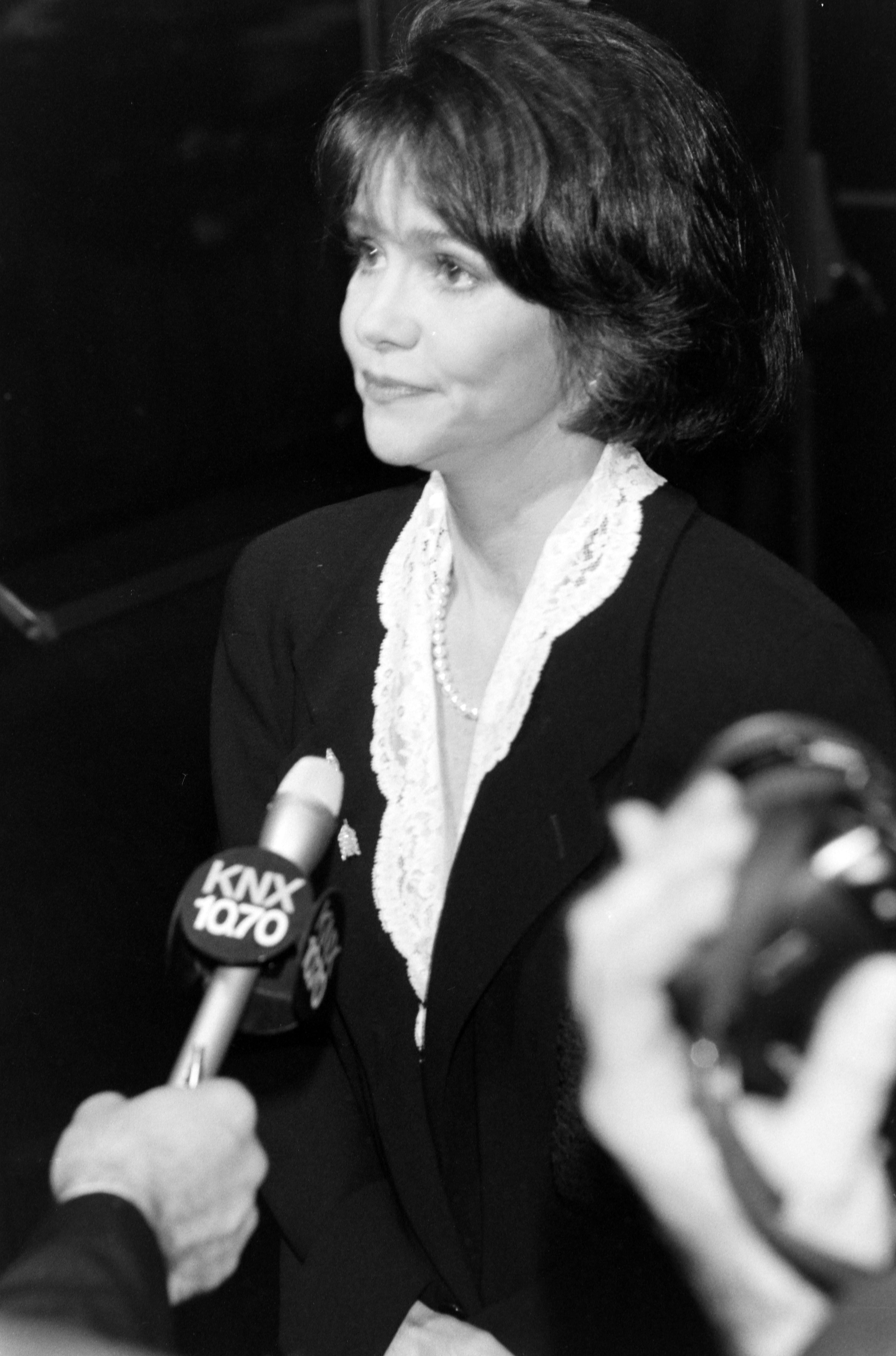 Sally Field au gala de l'AMPAS 1993 célébrant les lauréates des Oscars le 28 janvier 1993 | Source : Getty Images