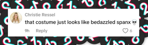 Réaction d'une fan à la tenue de Jennifer Lopez lors de sa tournée mondiale "Up All Night", tirée d'une publication datant du 10 juillet 2025 | Source : Tiktok/@jloversjlo_