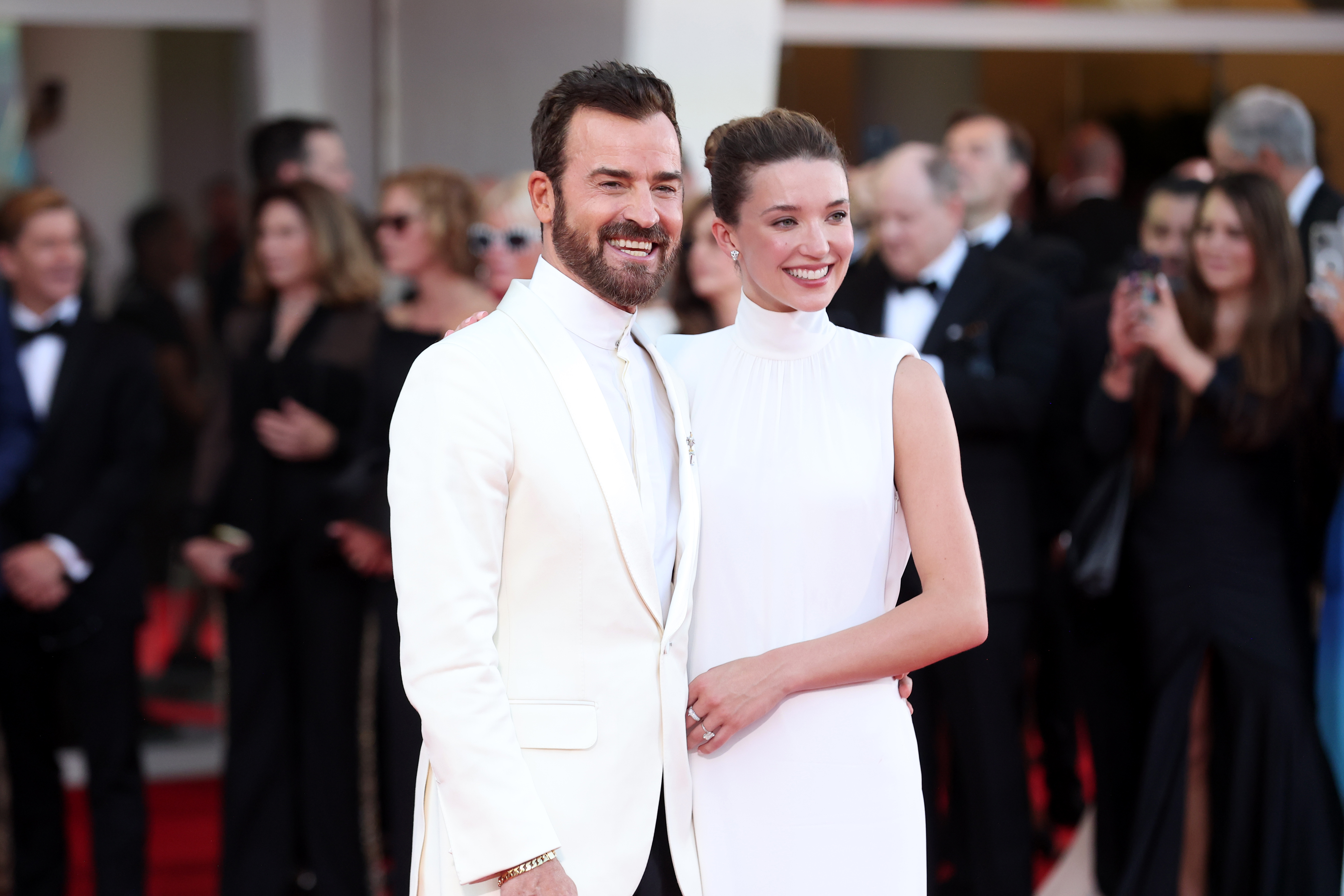 Justin Theroux et Nicole Brydon Bloom | Source : Getty Images