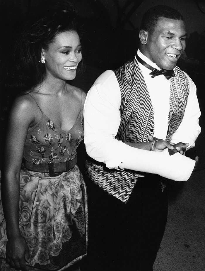 Mike Tyson pose avec sa femme Robin Givens I Image : Getty Images