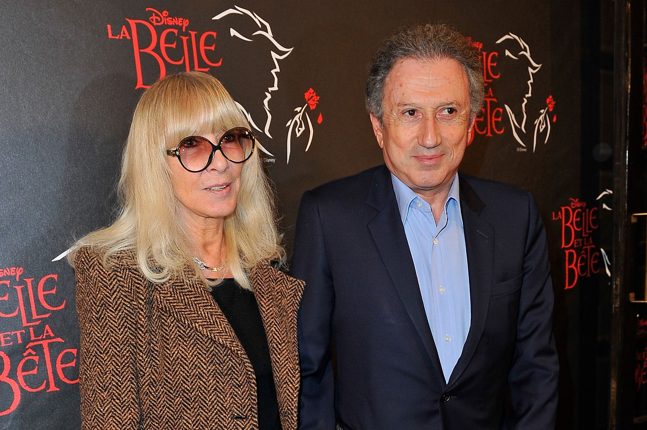 Dany Saval et Michel Drucker assister à la première de 'La beauté et la bête' au Théâtre Mogador le 20 mars 2014 à Paris, France. | Photo : Getty Images