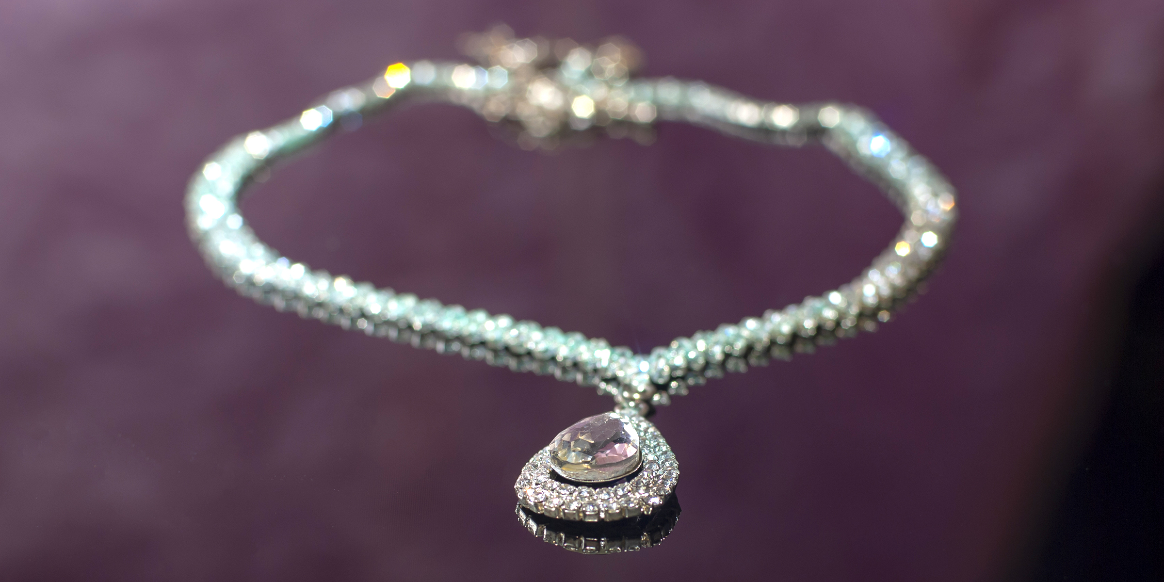 Un collier | Source : Shutterstock